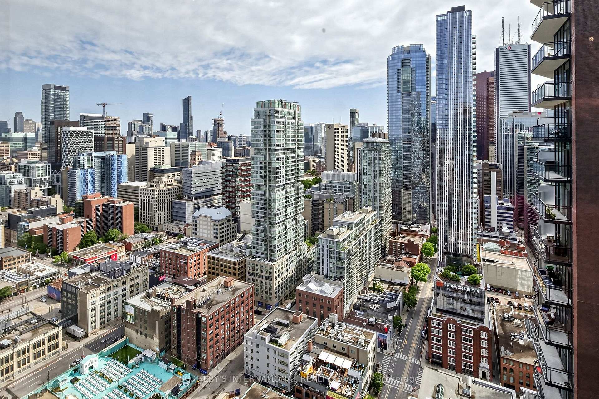 295 Adelaide Street W 3906, Toronto Unit: 3906