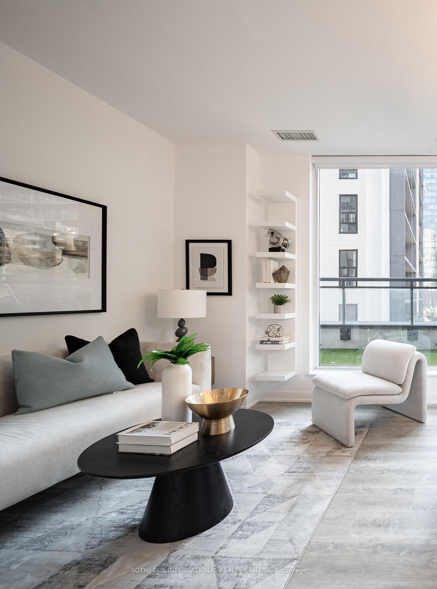 17 Dundonald Street 302, Toronto Unit: 302