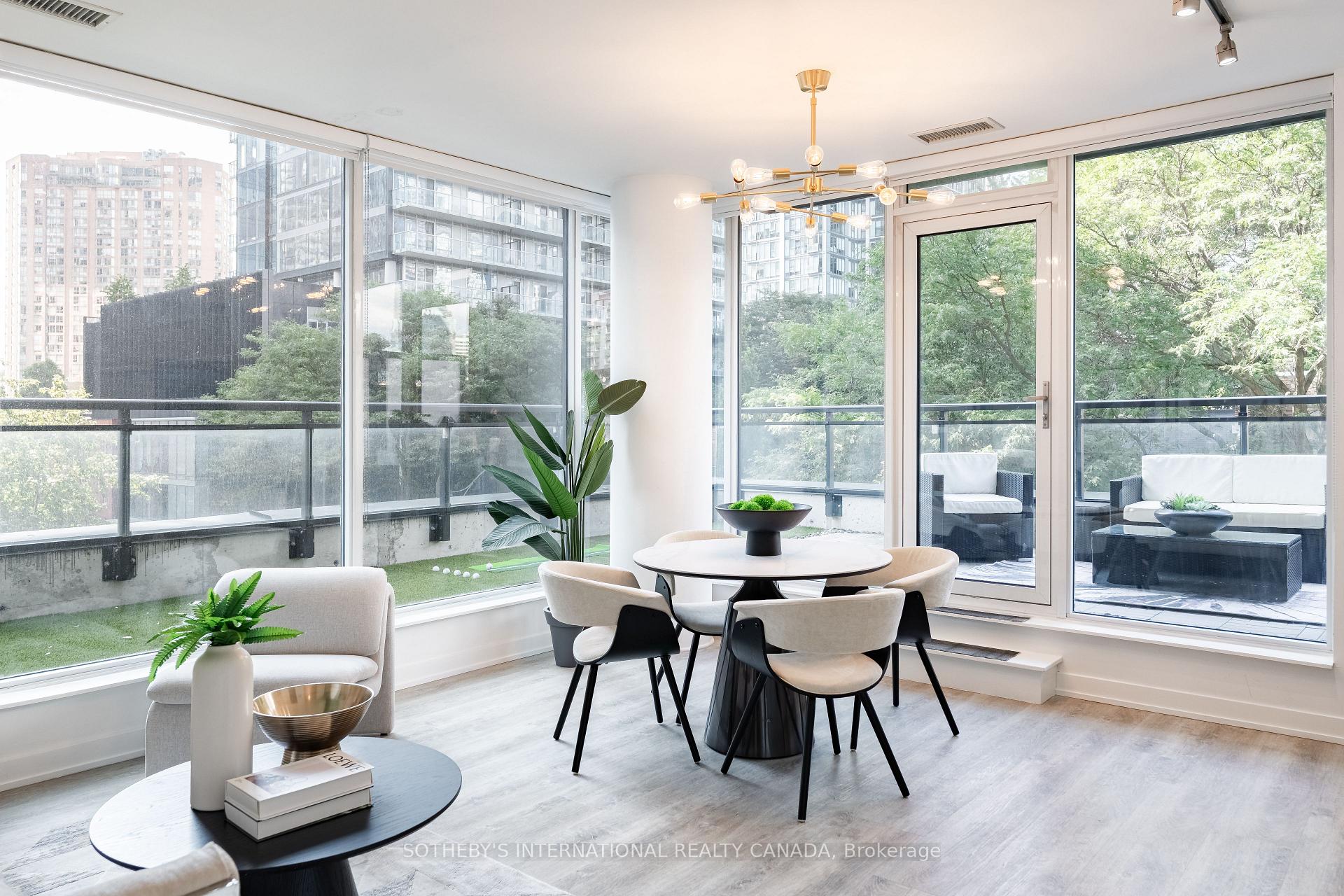 17 Dundonald Street 302, Toronto Unit: 302