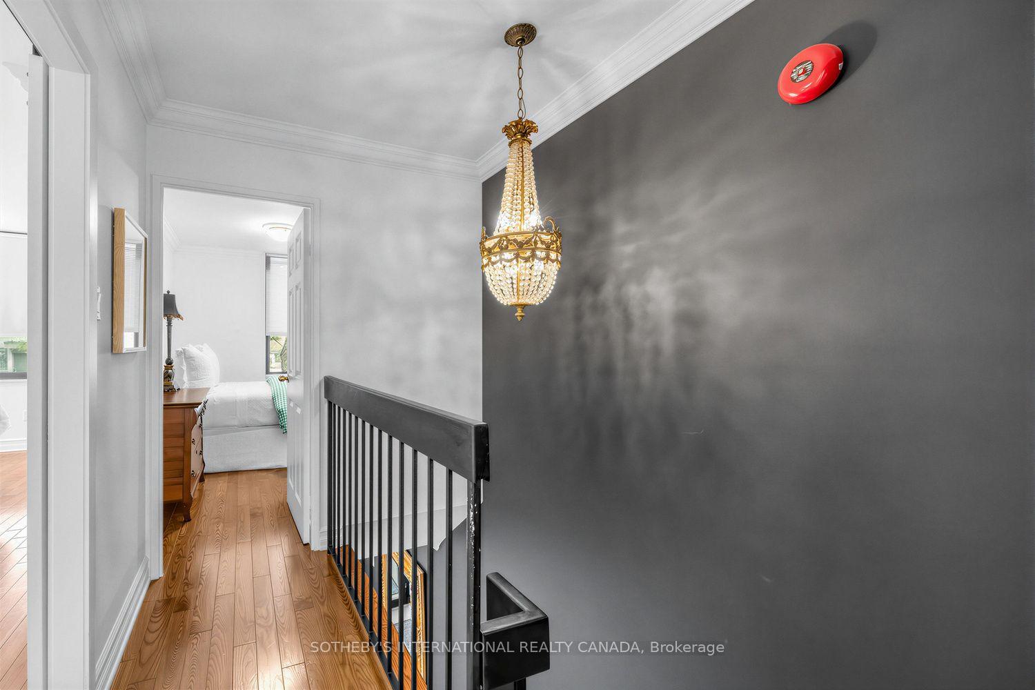 142 Pears Avenue A10, Toronto Unit: A10