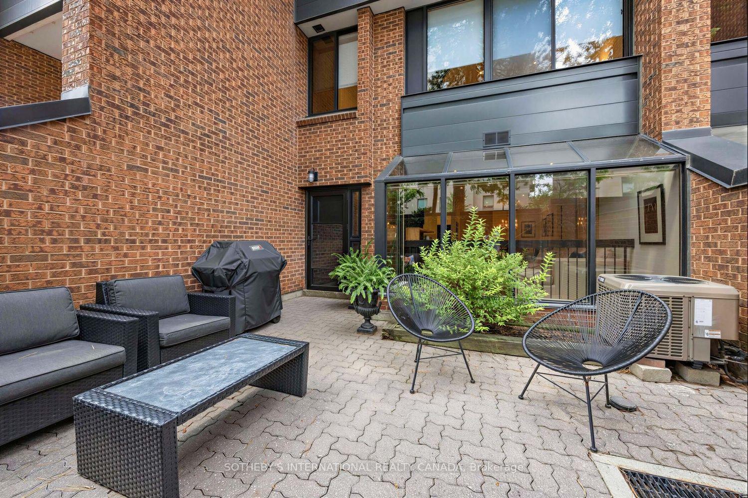 142 Pears Avenue A10, Toronto Unit: A10