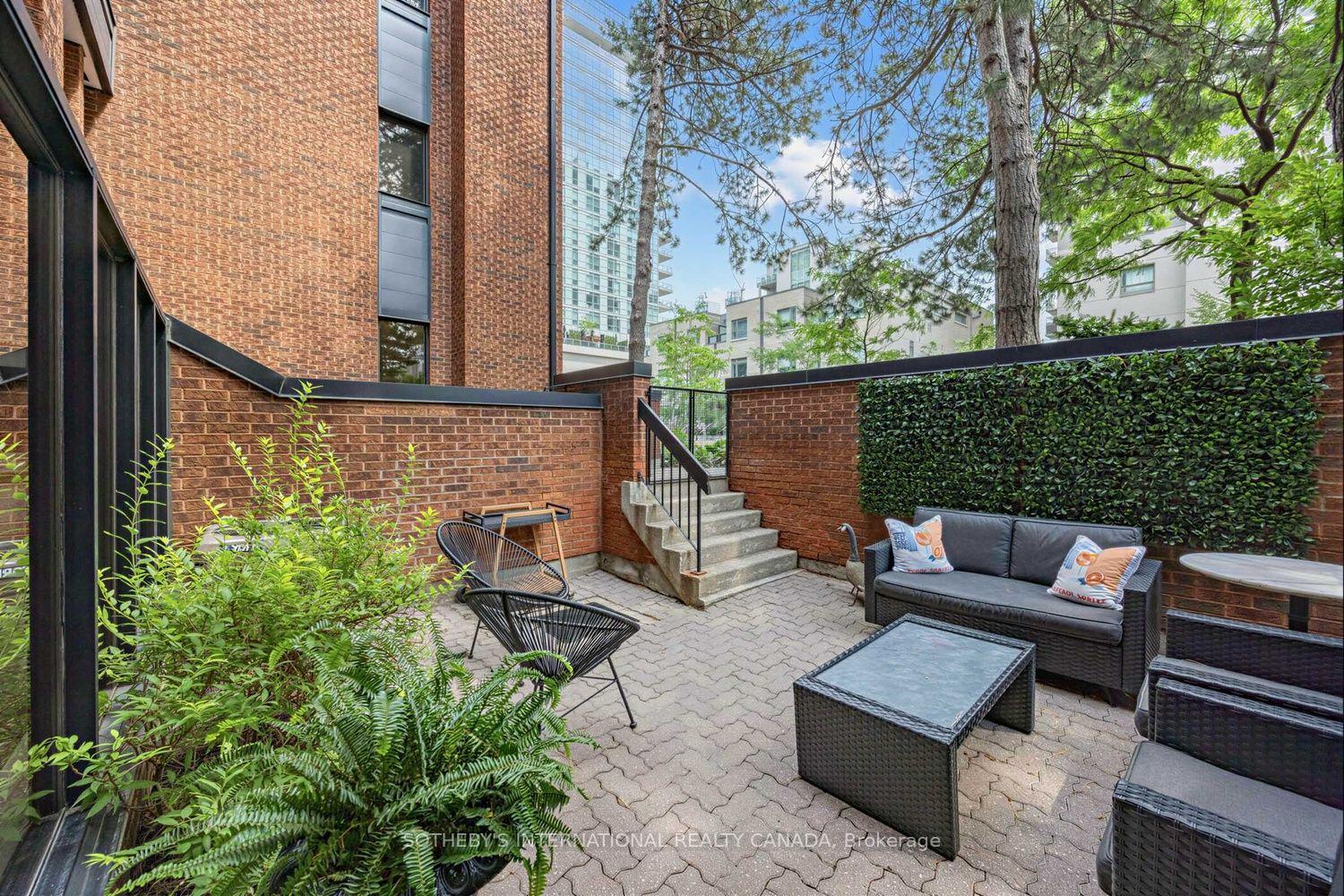 142 Pears Avenue A10, Toronto Unit: A10