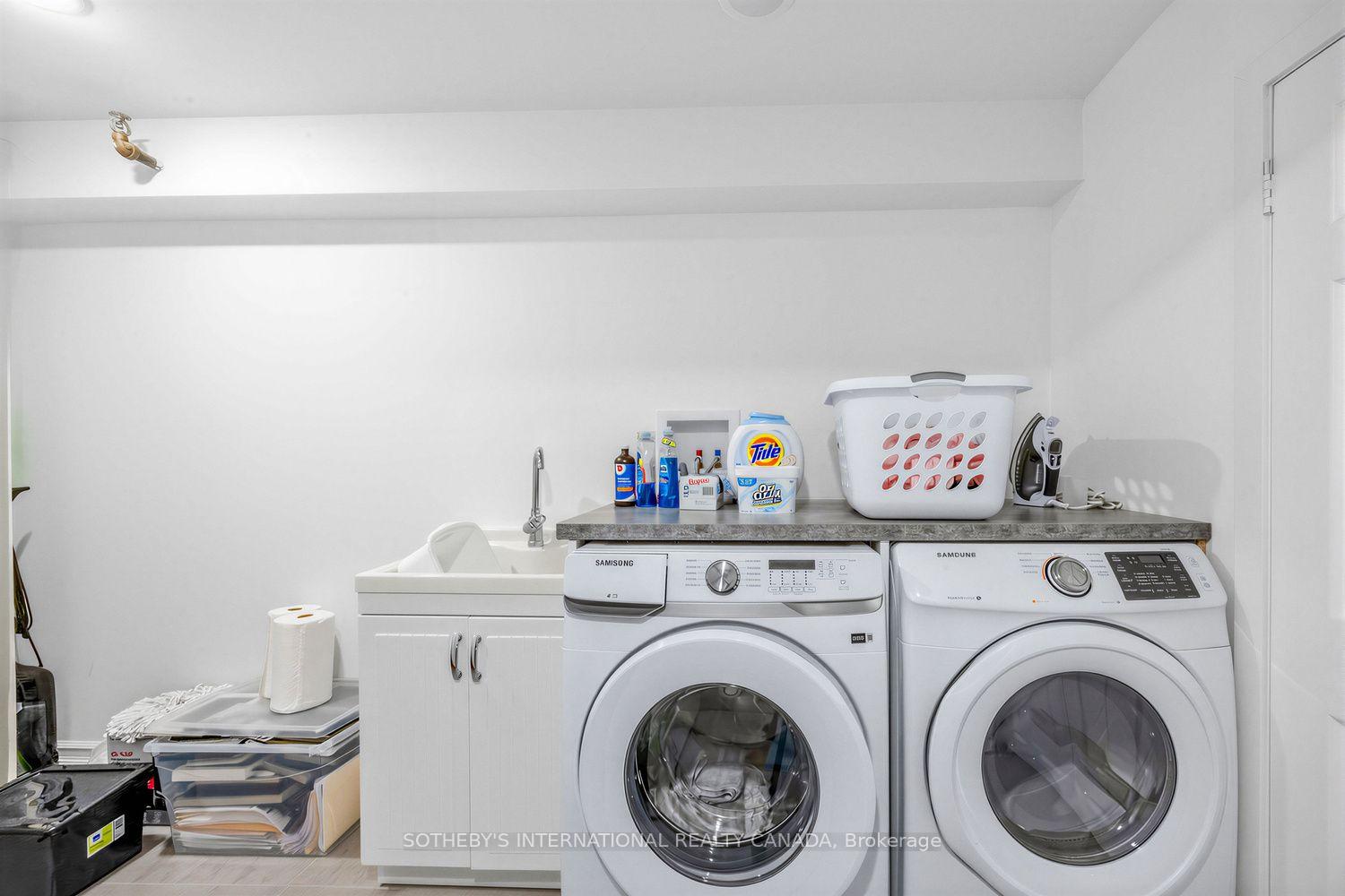 142 Pears Avenue A10, Toronto Unit: A10