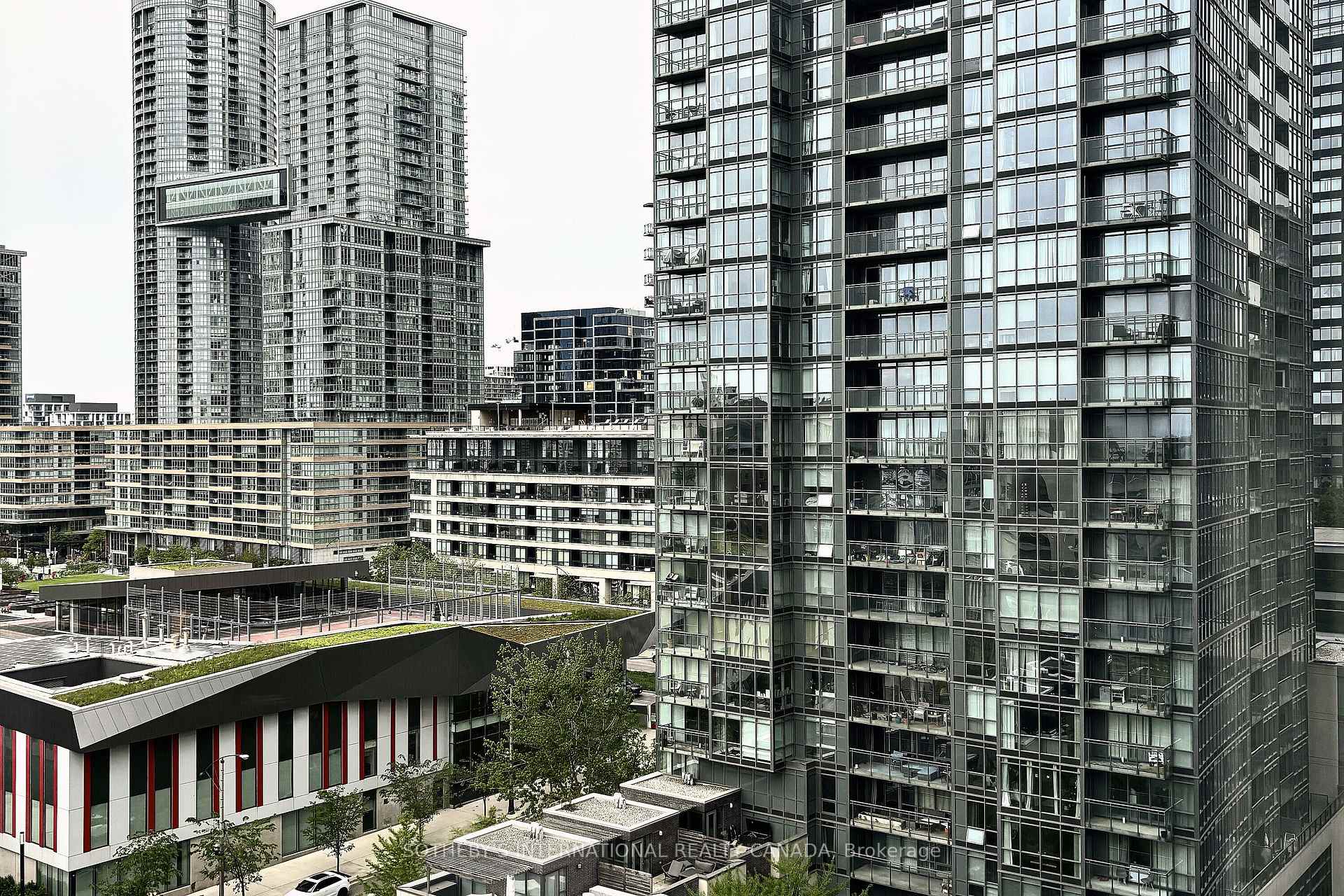 11 Brunel Court 1216, Toronto Unit: 1216