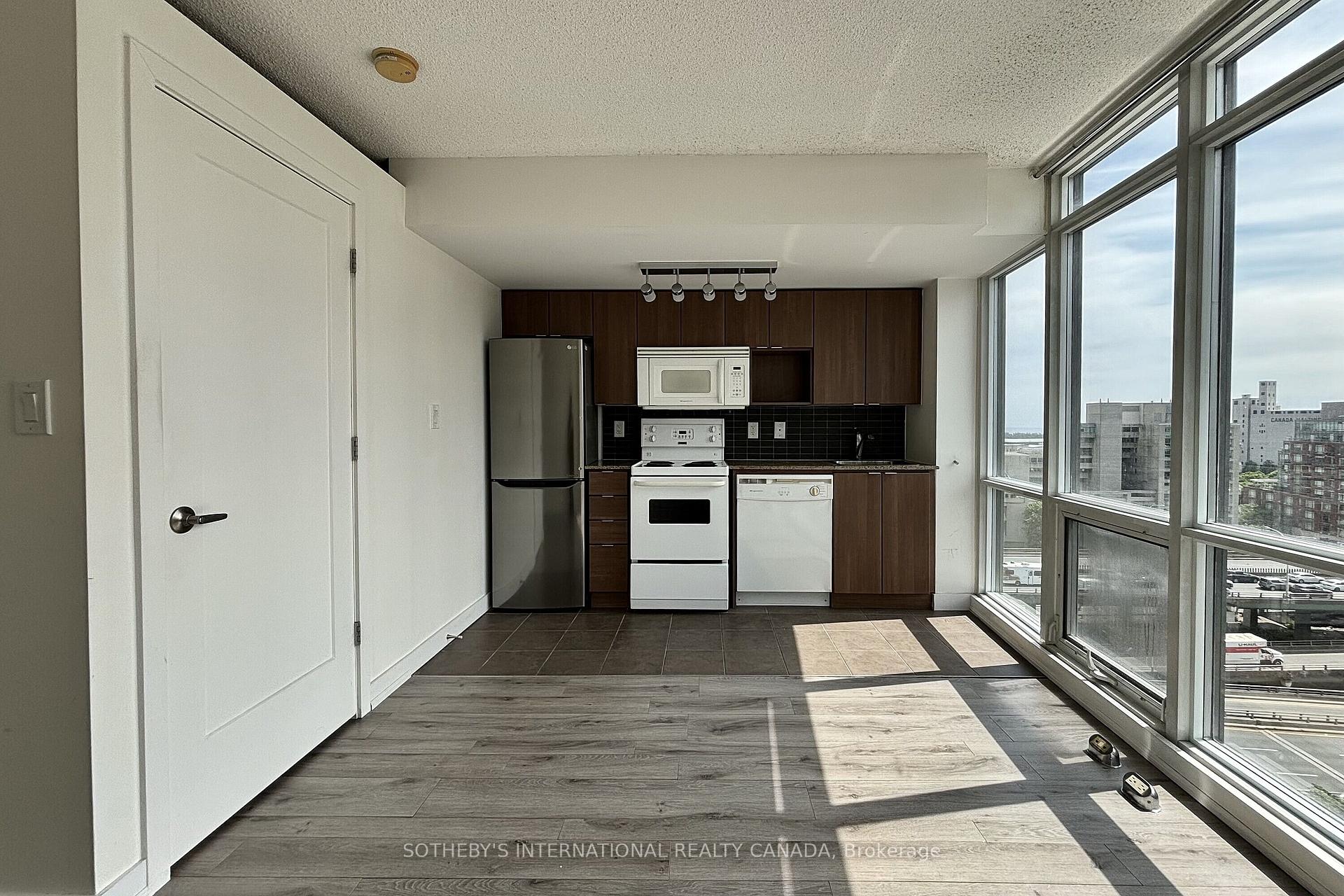 11 Brunel Court 1216, Toronto Unit: 1216