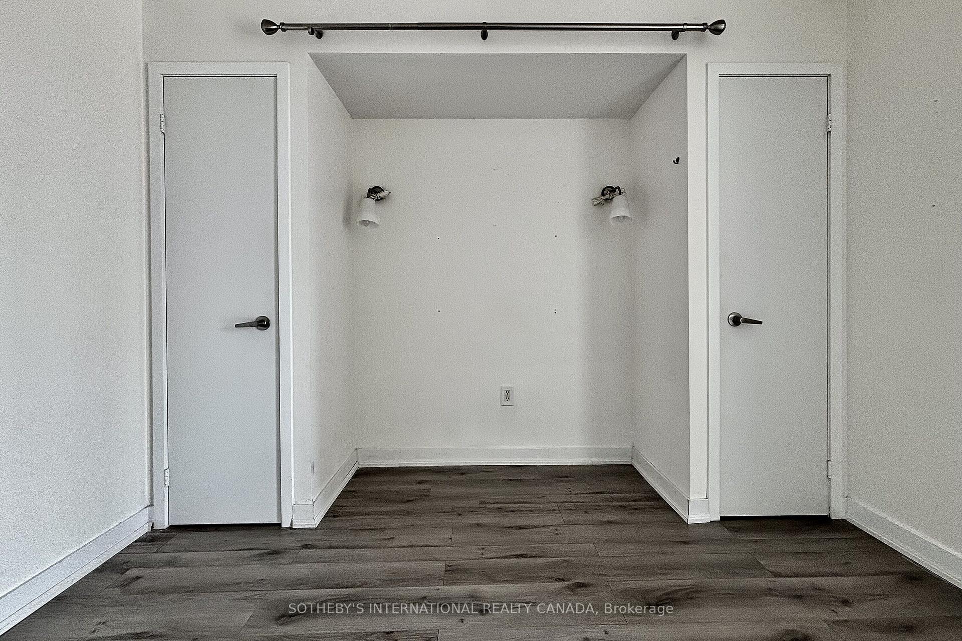 11 Brunel Court 1216, Toronto Unit: 1216