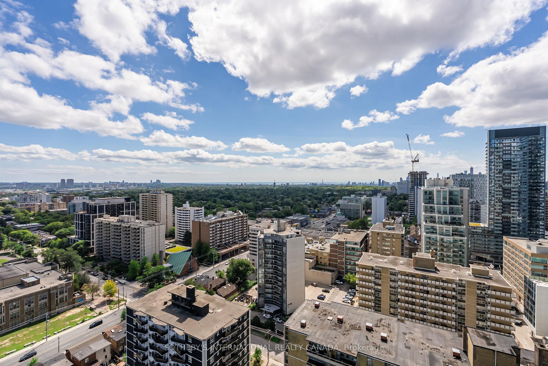 127 W BROADWAY Avenue 2302, Toronto Unit: 2302