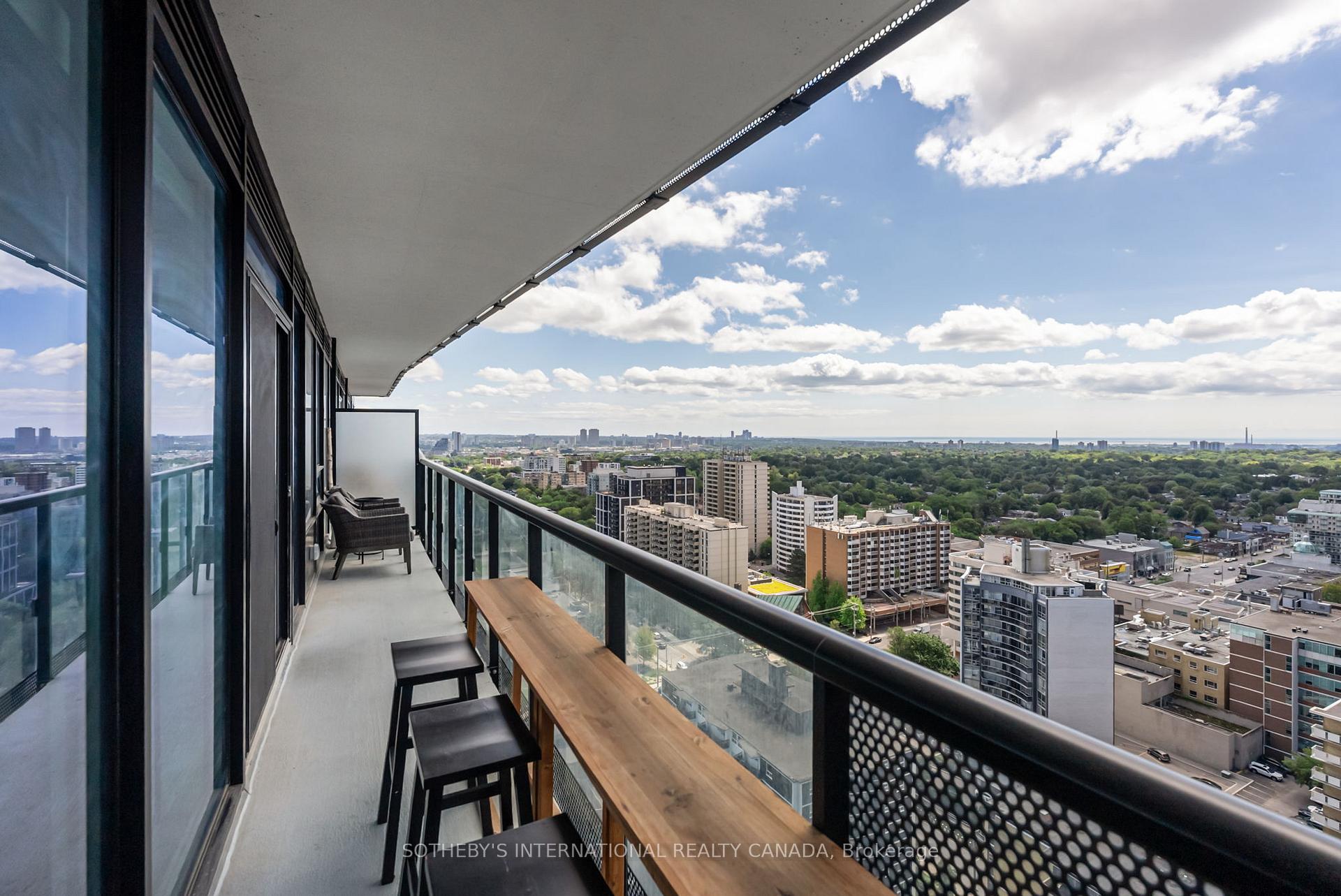 127 W BROADWAY Avenue 2302, Toronto Unit: 2302