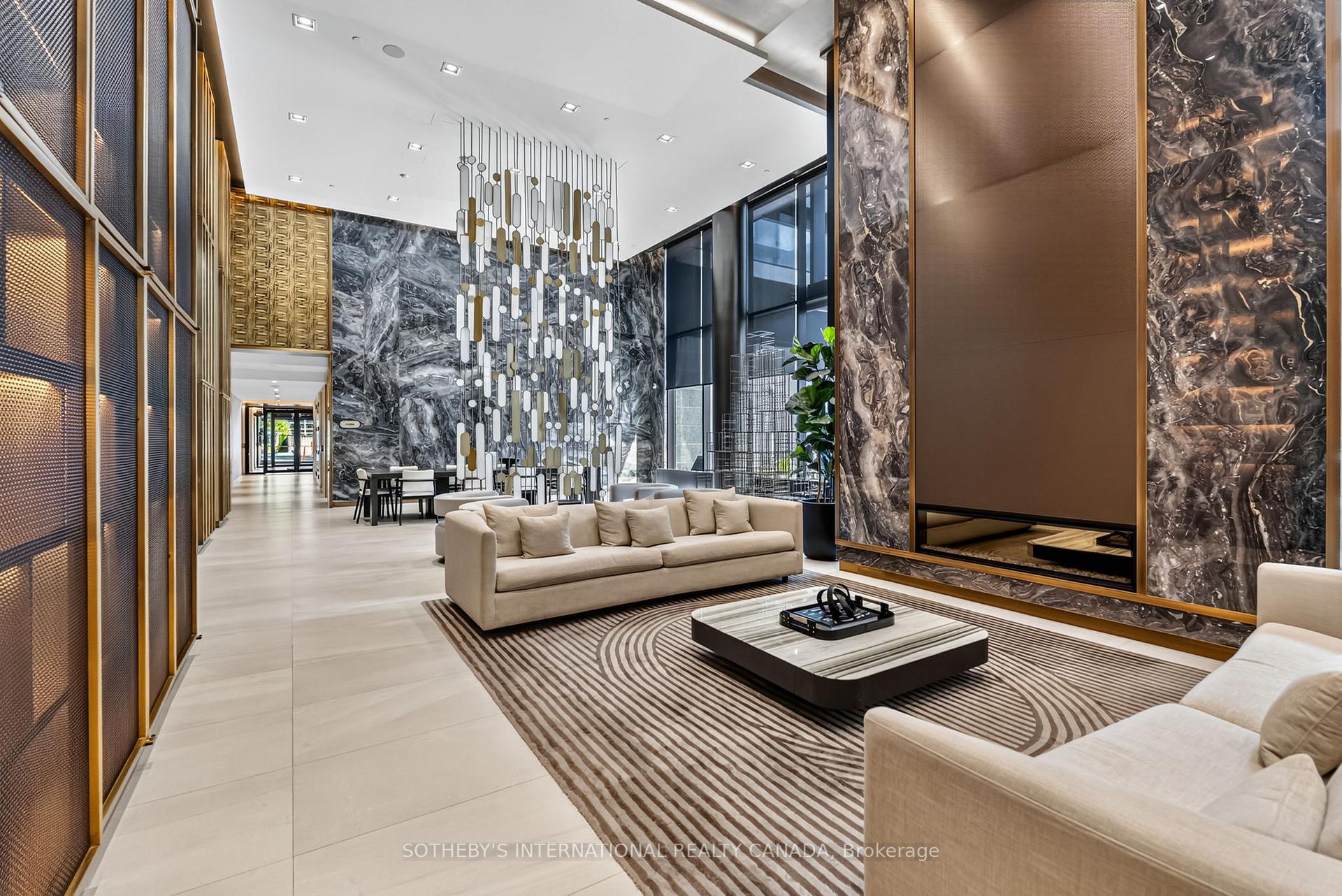127 W BROADWAY Avenue 2302, Toronto Unit: 2302