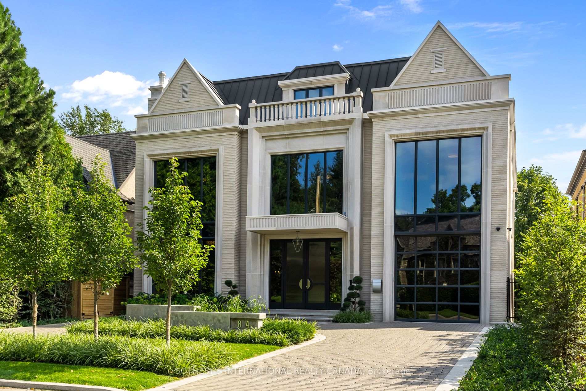 84 Old Forest Hill Road, Toronto