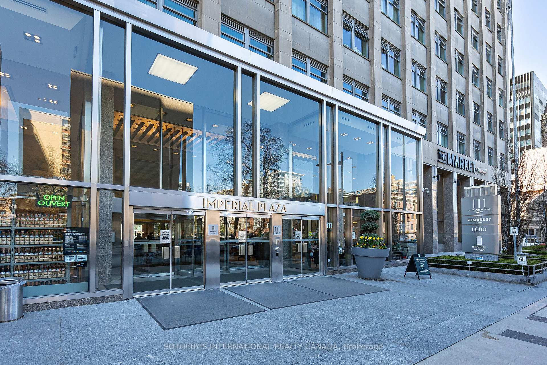 111 St Clair Avenue W 406, Toronto Unit: 406