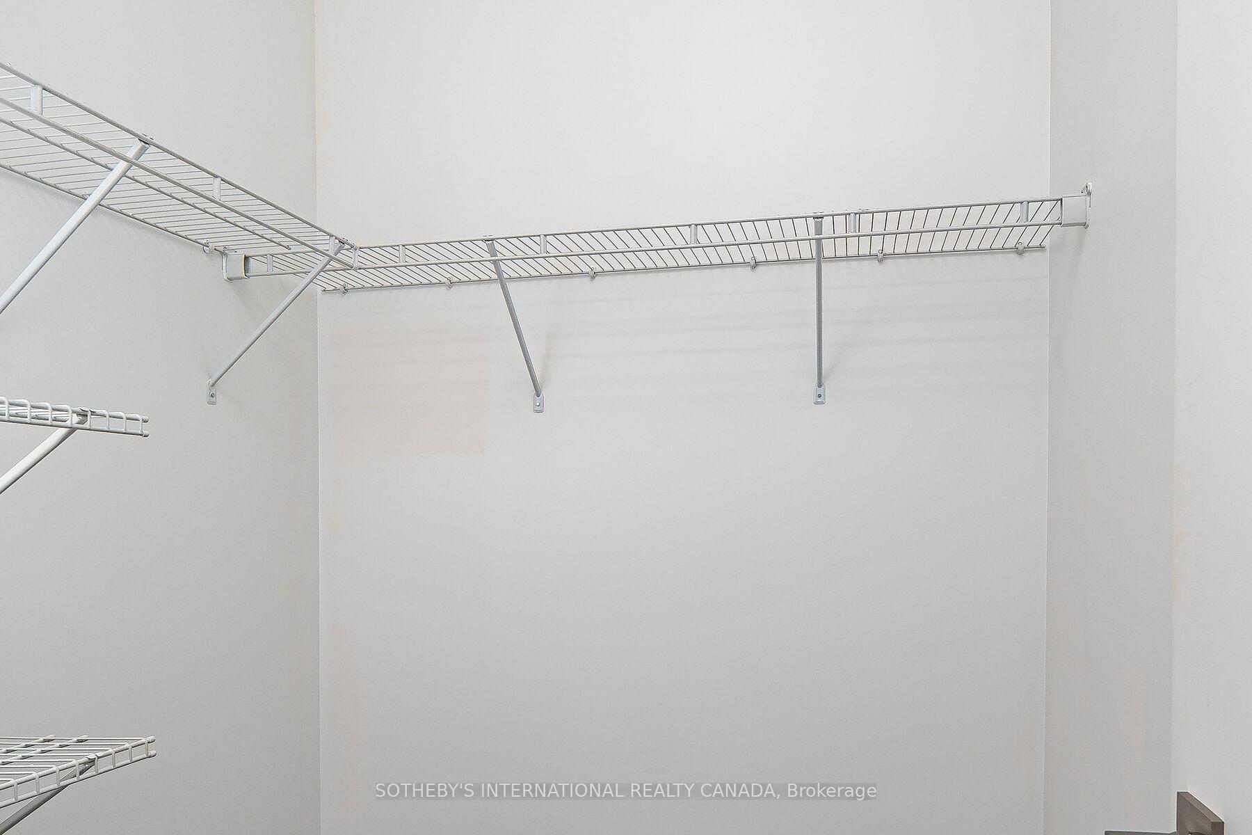 111 St Clair Avenue W 406, Toronto Unit: 406