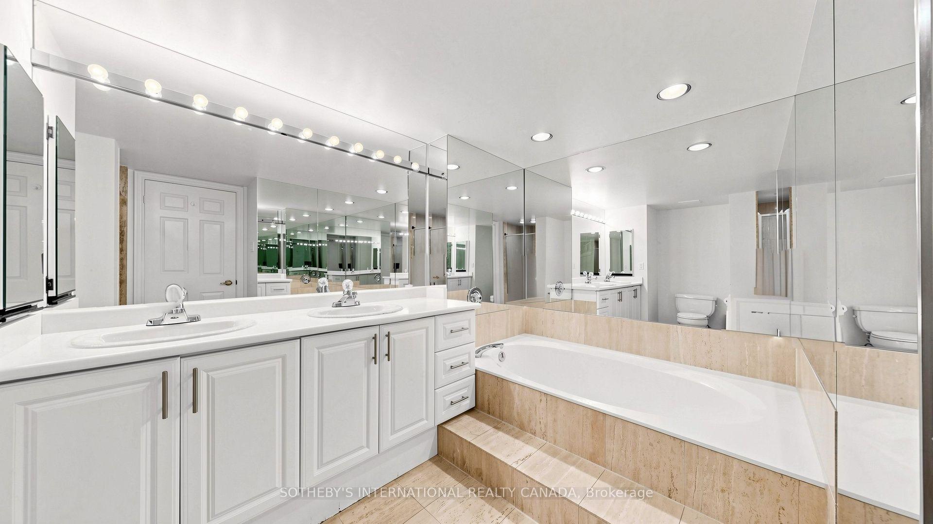65 Spring Garden Avenue 1803, Toronto Unit: 1803
