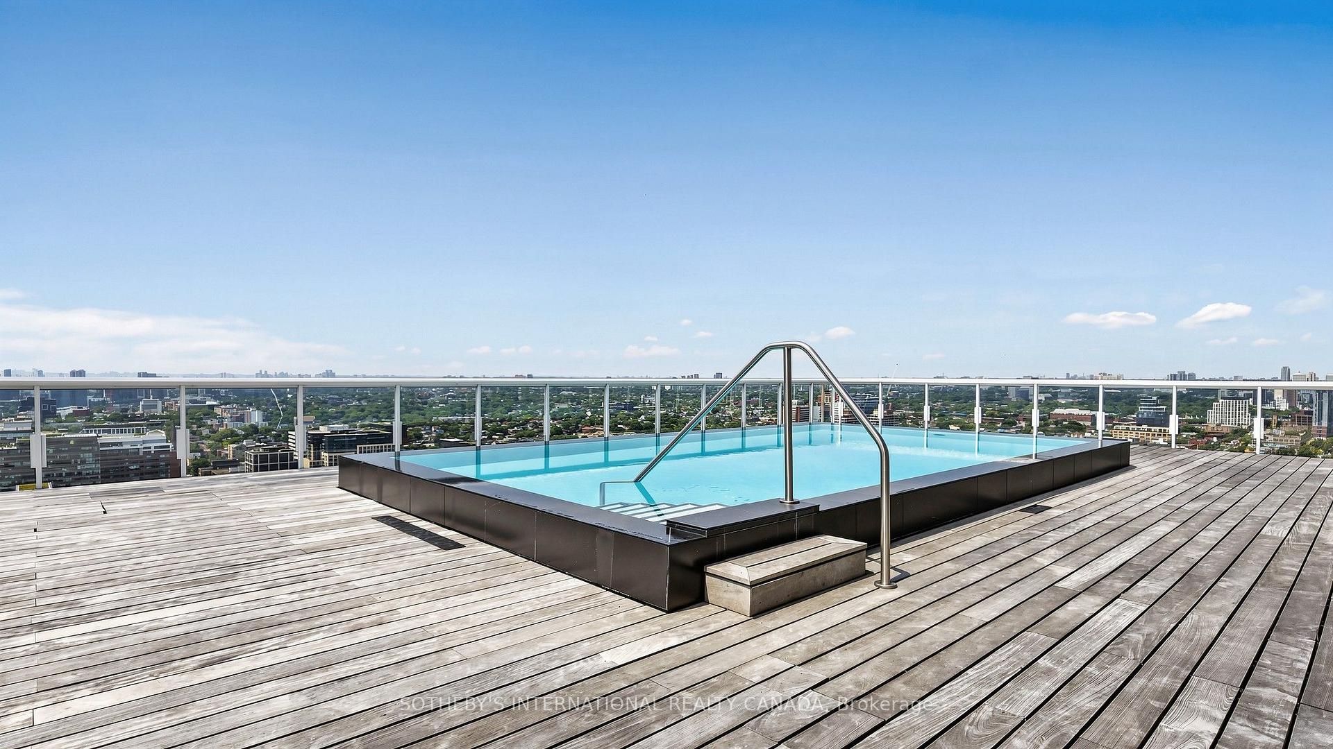 11 Charlotte Street 2807, Toronto Unit: 2807