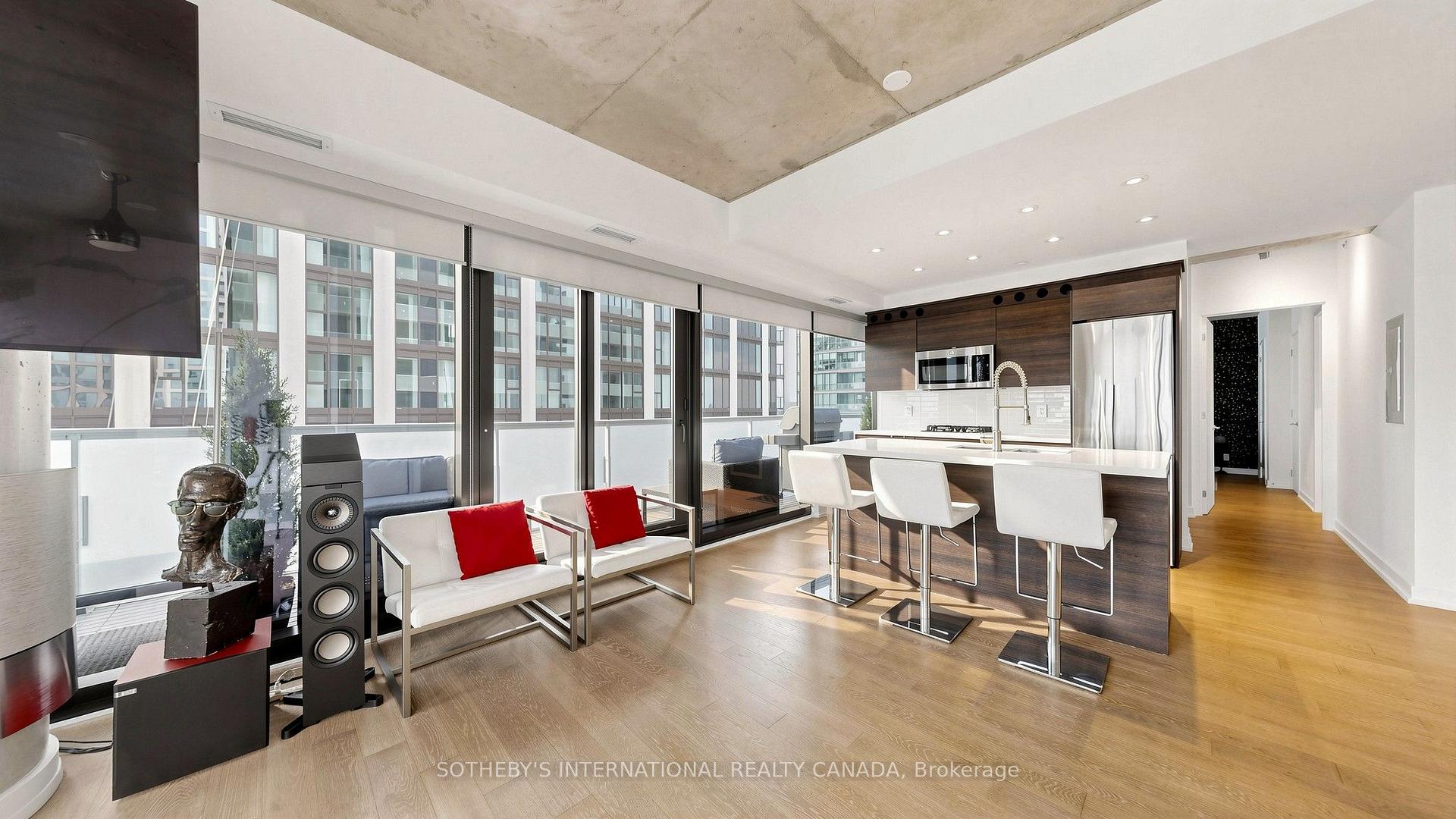 11 Charlotte Street 2807, Toronto Unit: 2807