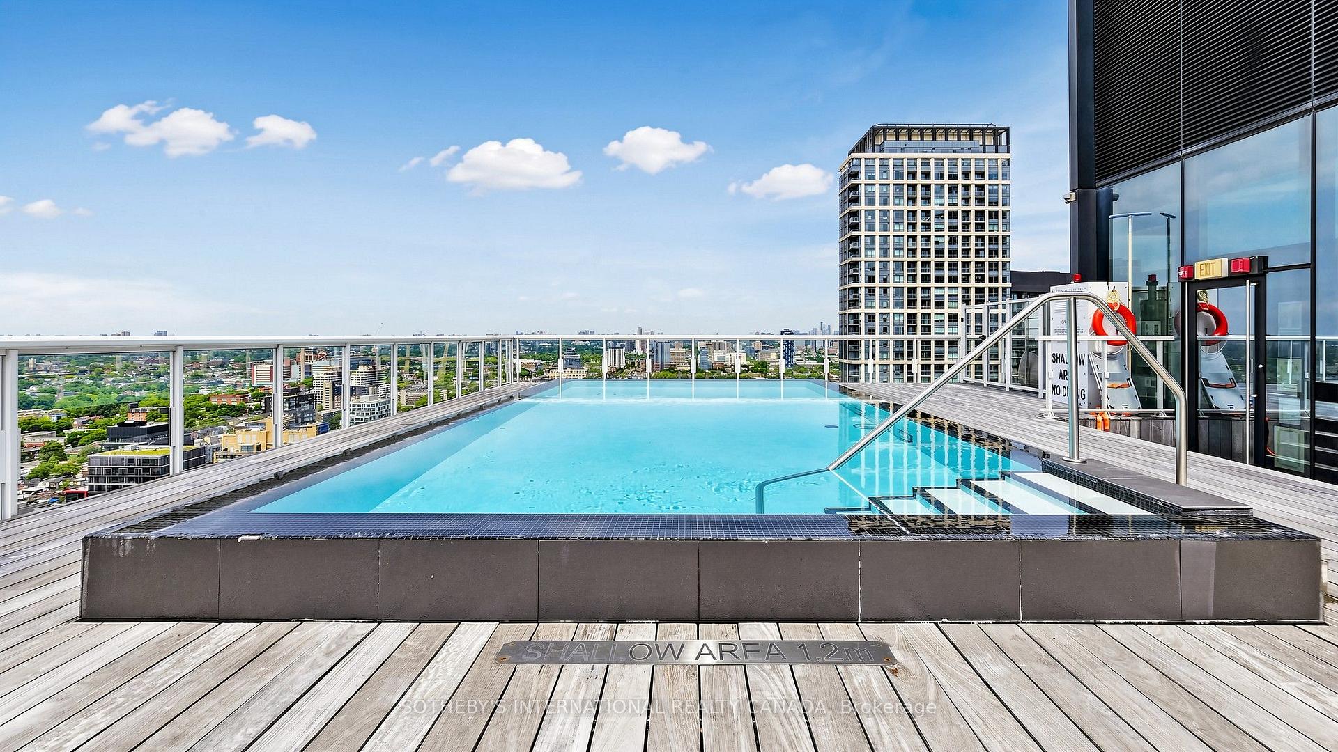11 Charlotte Street 2807, Toronto Unit: 2807