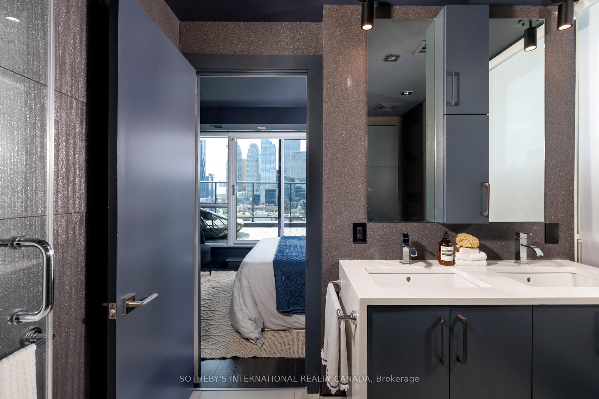 39 Sherbourne Street 1606, Toronto Unit: 1606