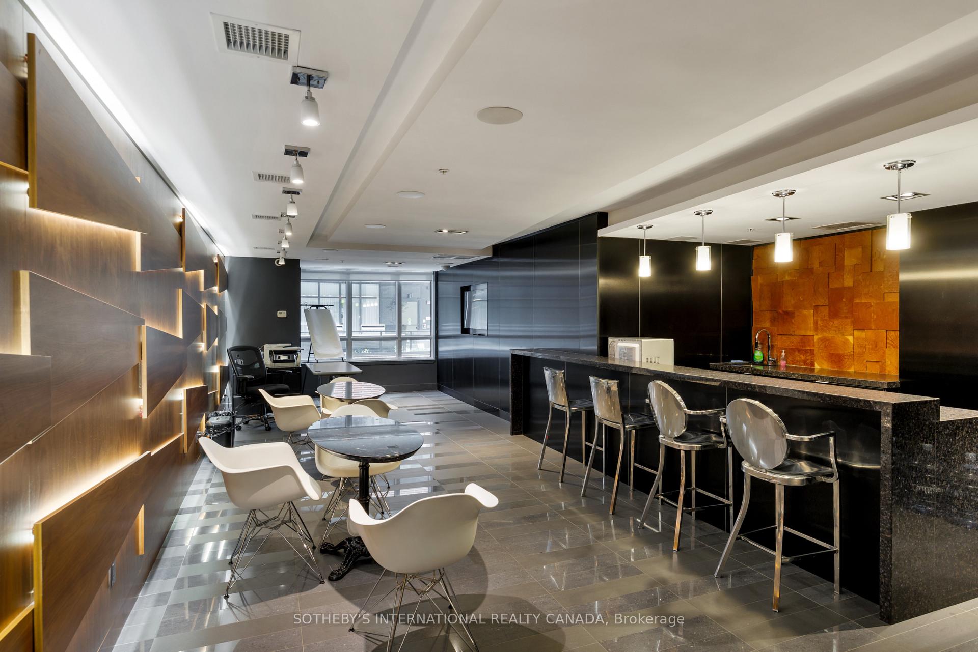 39 Sherbourne Street 1606, Toronto Unit: 1606