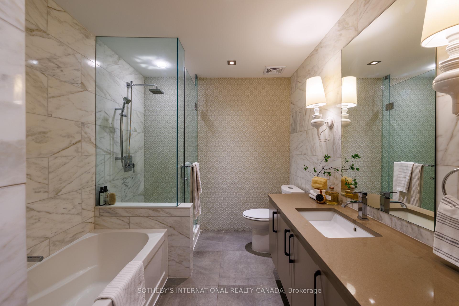 39 Sherbourne Street 1606, Toronto Unit: 1606