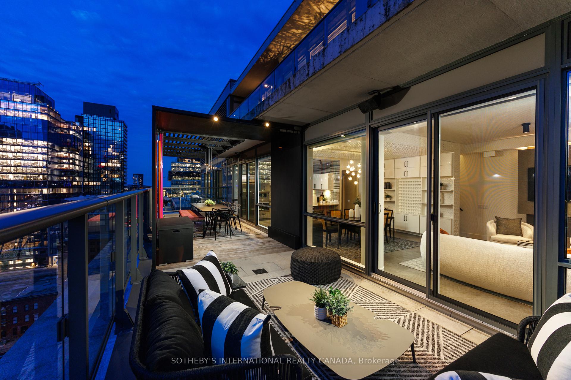 39 Sherbourne Street 1606, Toronto Unit: 1606