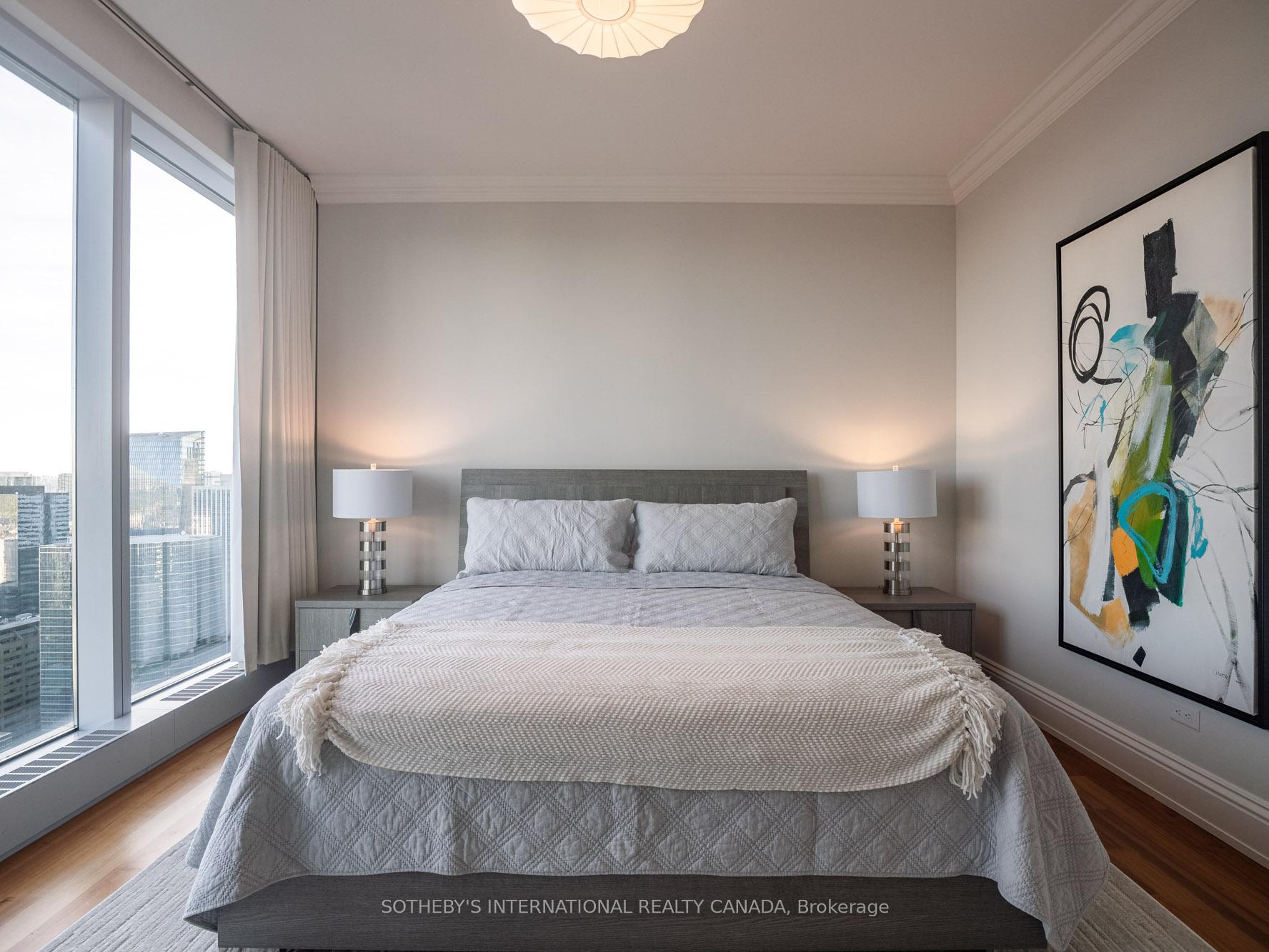 183 Wellington Street W 4301, Toronto Unit: 4301