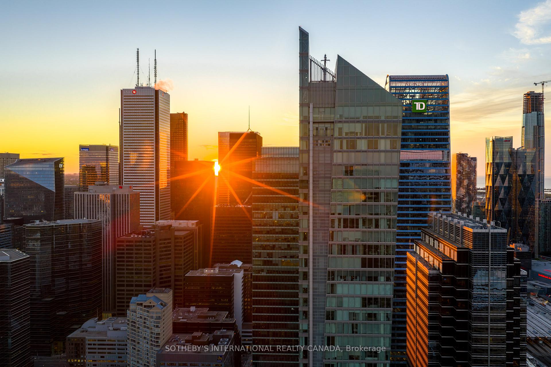 183 Wellington Street W 4301, Toronto Unit: 4301