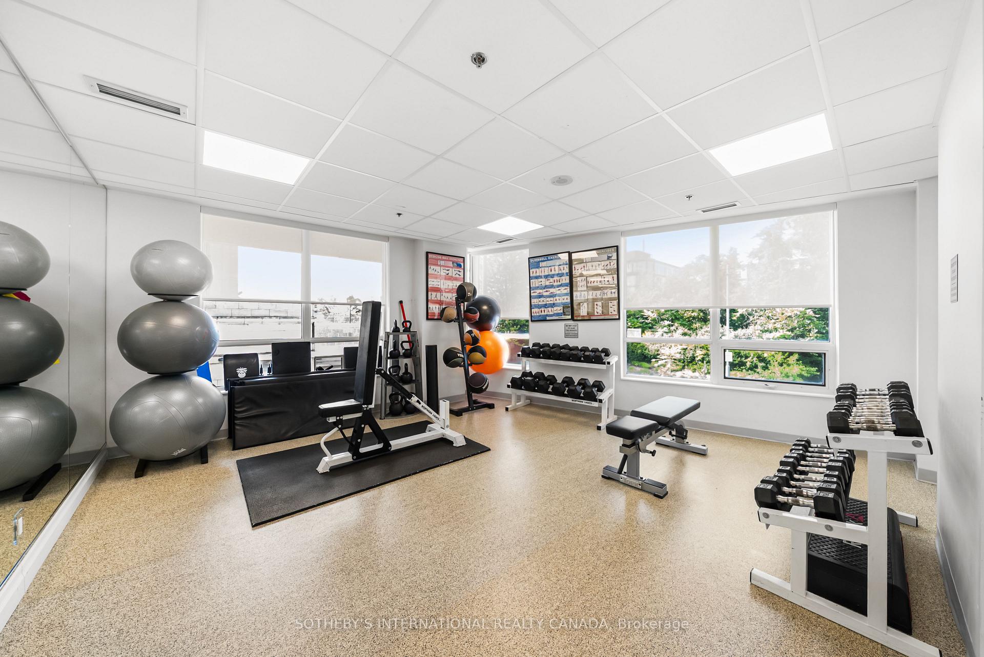 20 Scrivener Square 716, Toronto Unit: 716