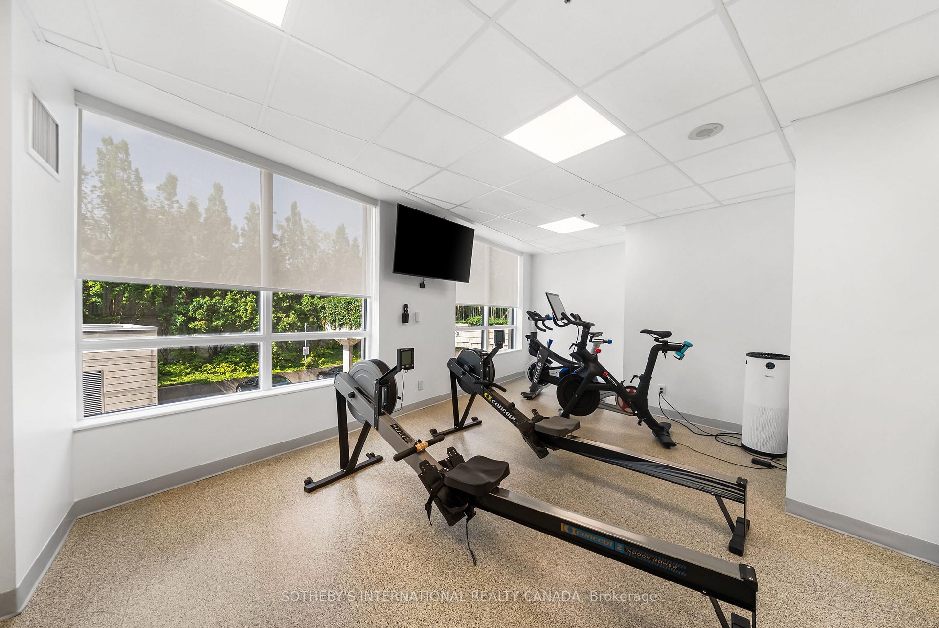 20 Scrivener Square 716, Toronto Unit: 716