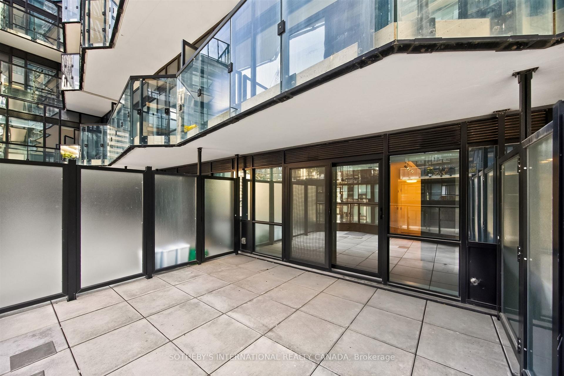 110 Broadway Avenue 507, Toronto Unit: 507