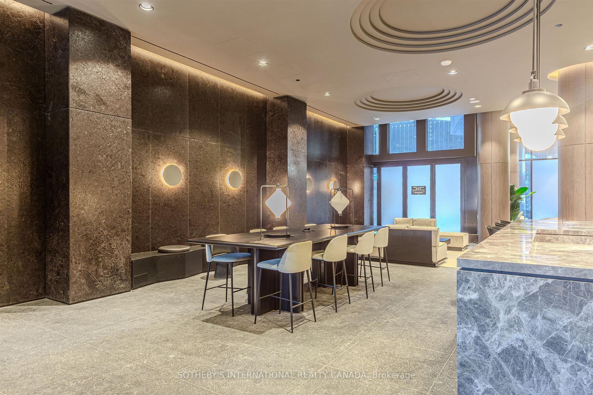 110 Broadway Avenue 507, Toronto Unit: 507