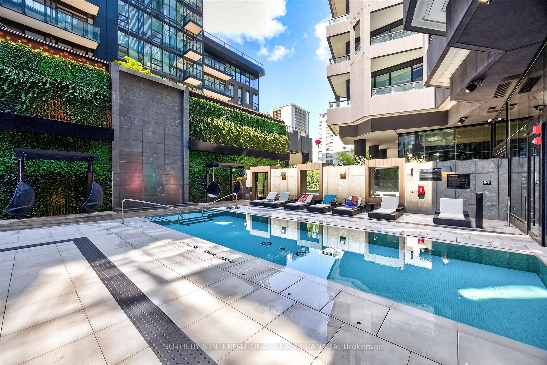 110 Broadway Avenue 507, Toronto Unit: 507