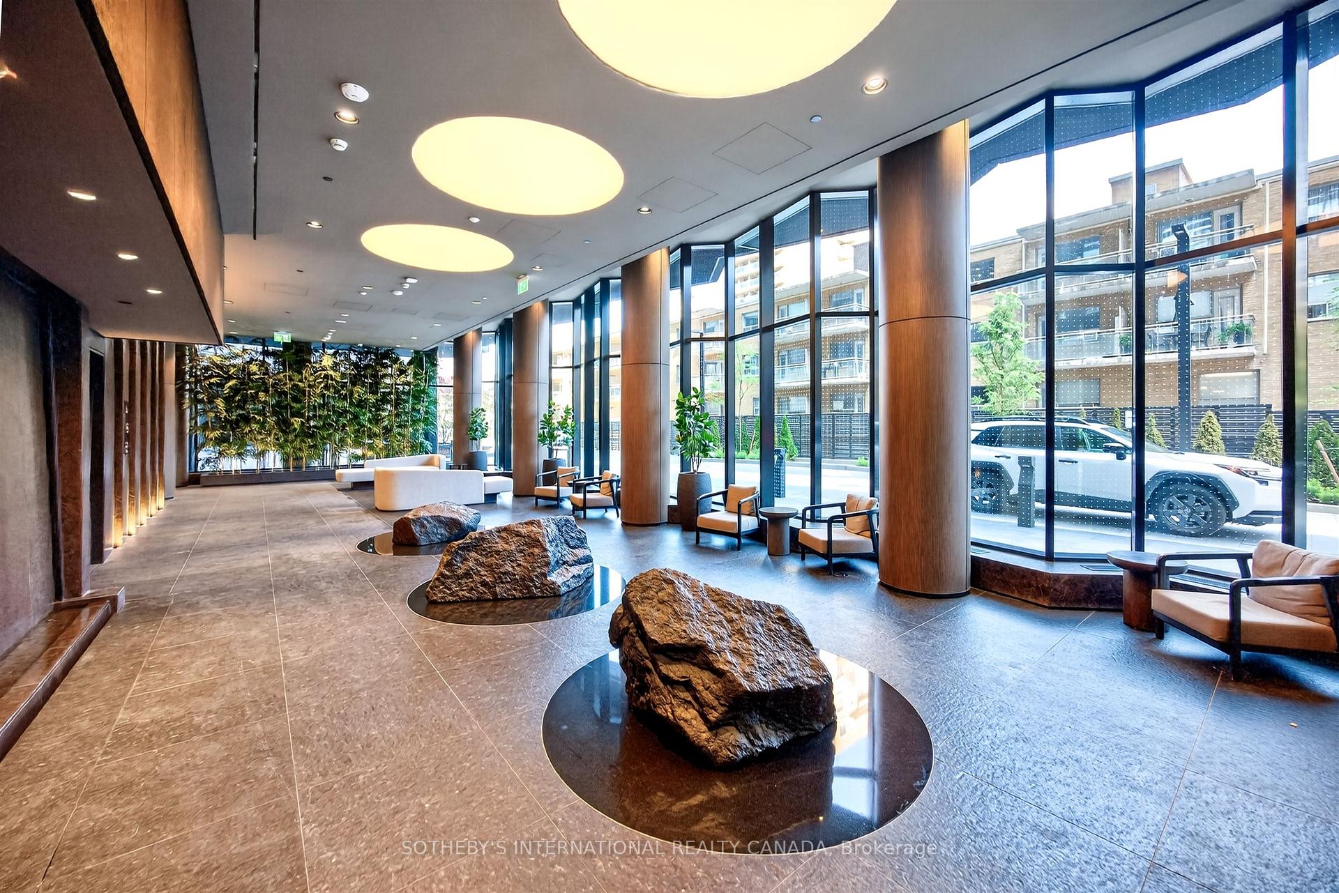 110 Broadway Avenue 507, Toronto Unit: 507