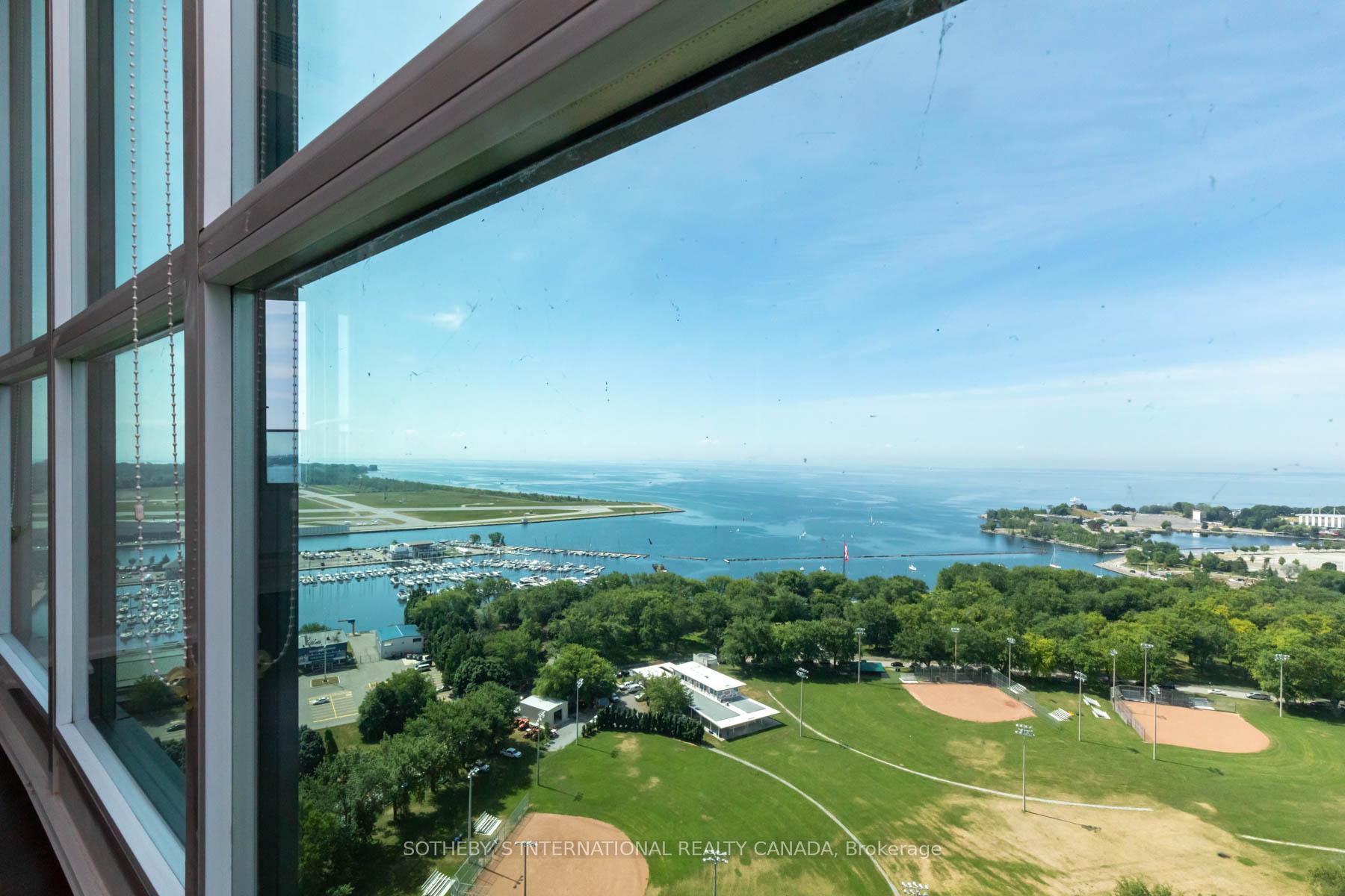 215 Fort York Boulevard 2904, Toronto Unit: 2904