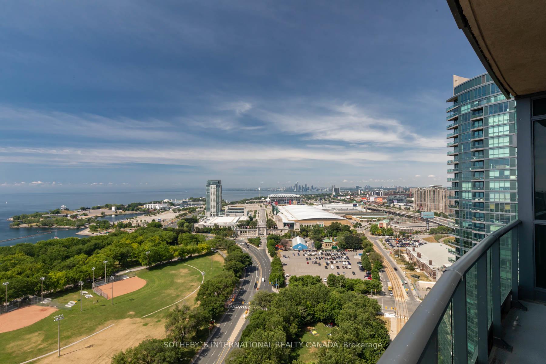 215 Fort York Boulevard 2904, Toronto Unit: 2904