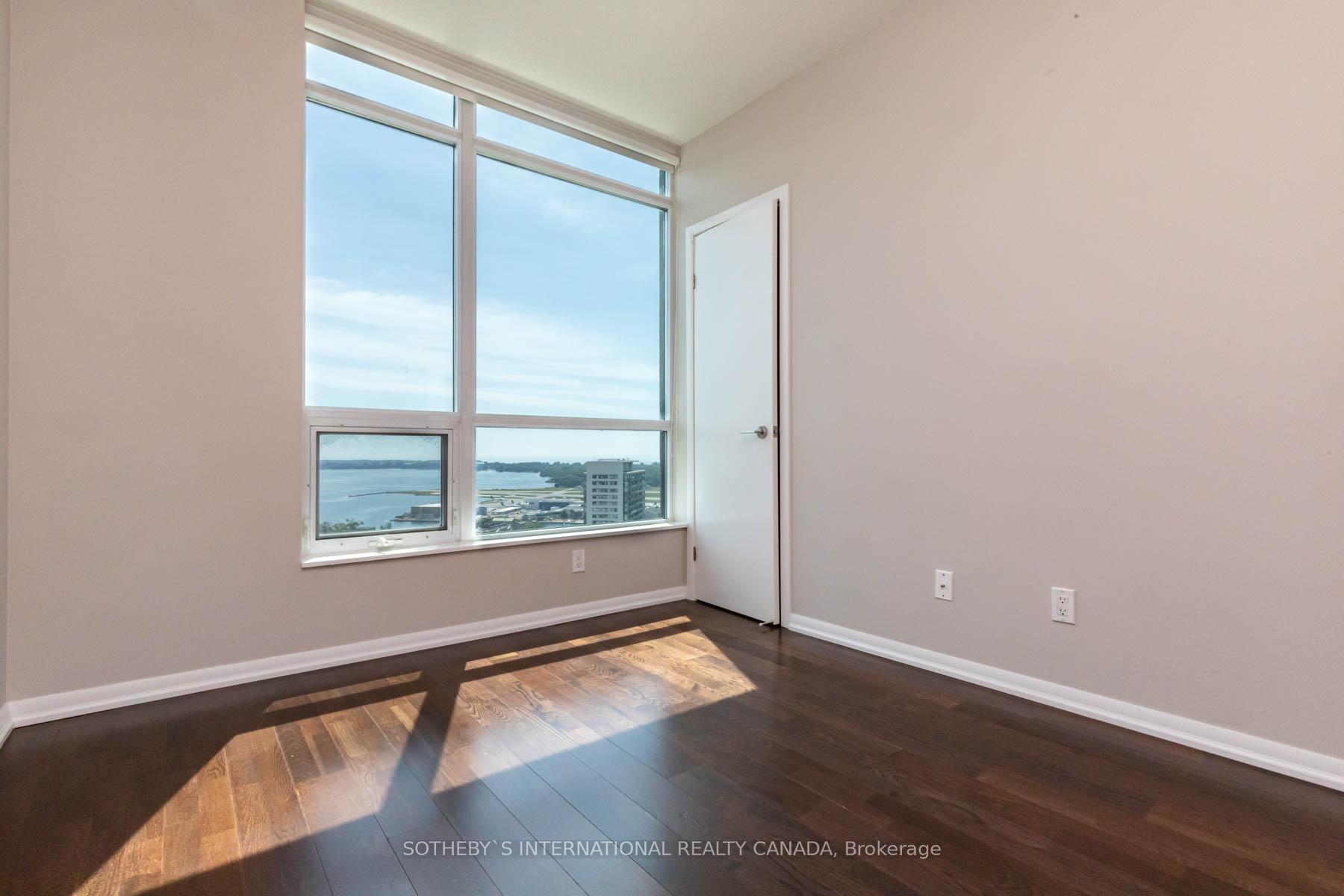 215 Fort York Boulevard 2904, Toronto Unit: 2904