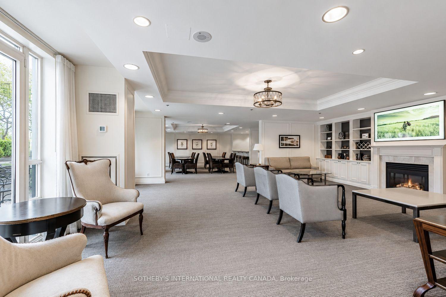 20 Scrivener Square 301, Toronto Unit: 301
