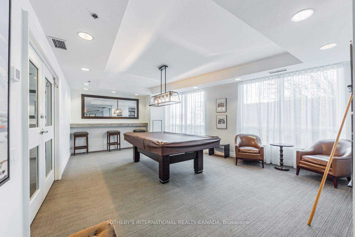 20 Scrivener Square 301, Toronto Unit: 301