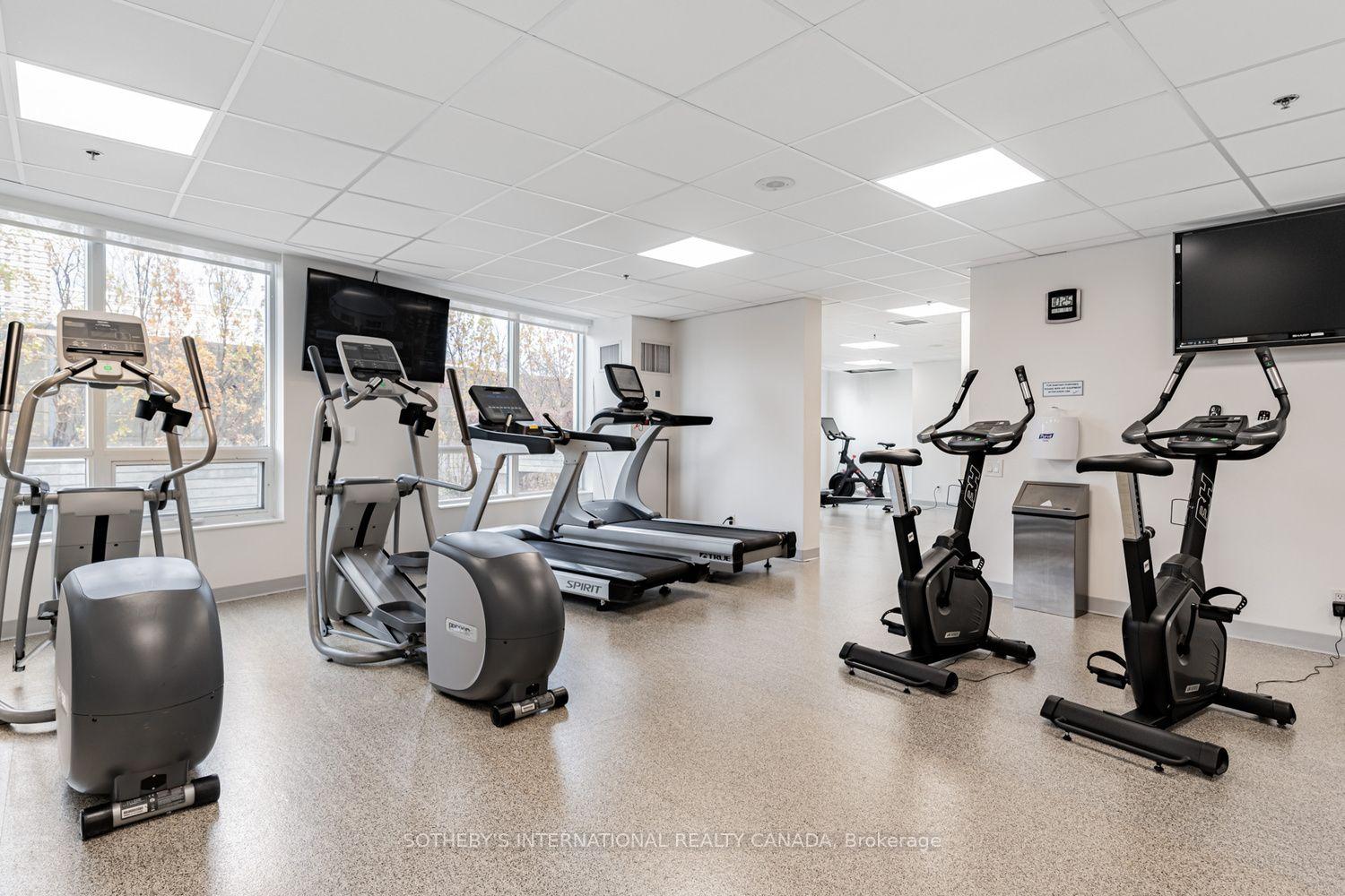 20 Scrivener Square 301, Toronto Unit: 301