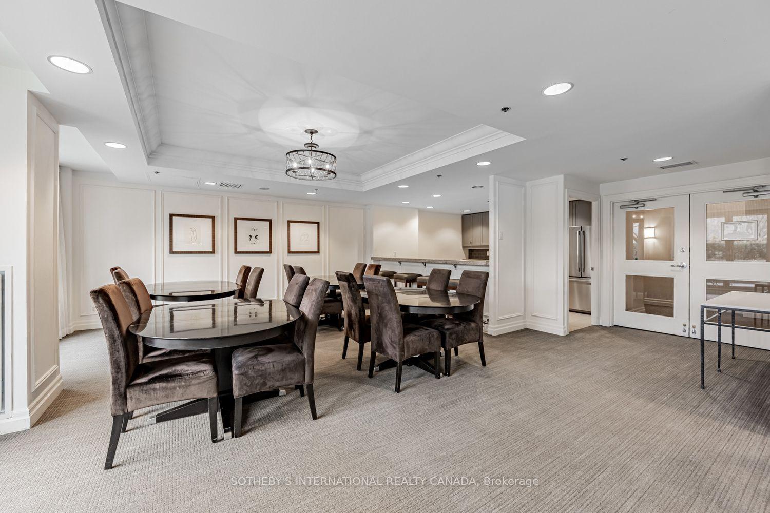 20 Scrivener Square 301, Toronto Unit: 301