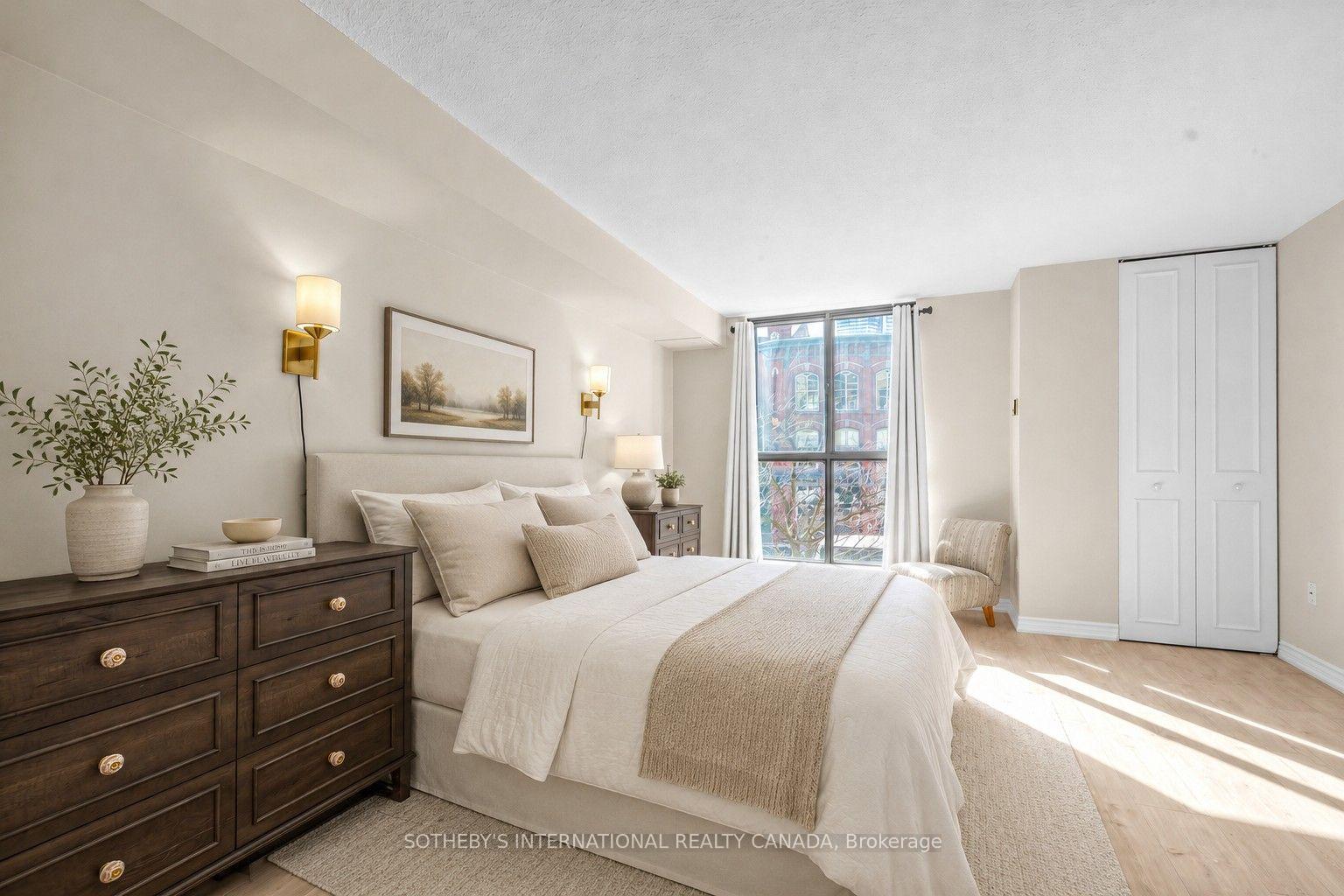 35 Church Street 202, Toronto Unit: 202