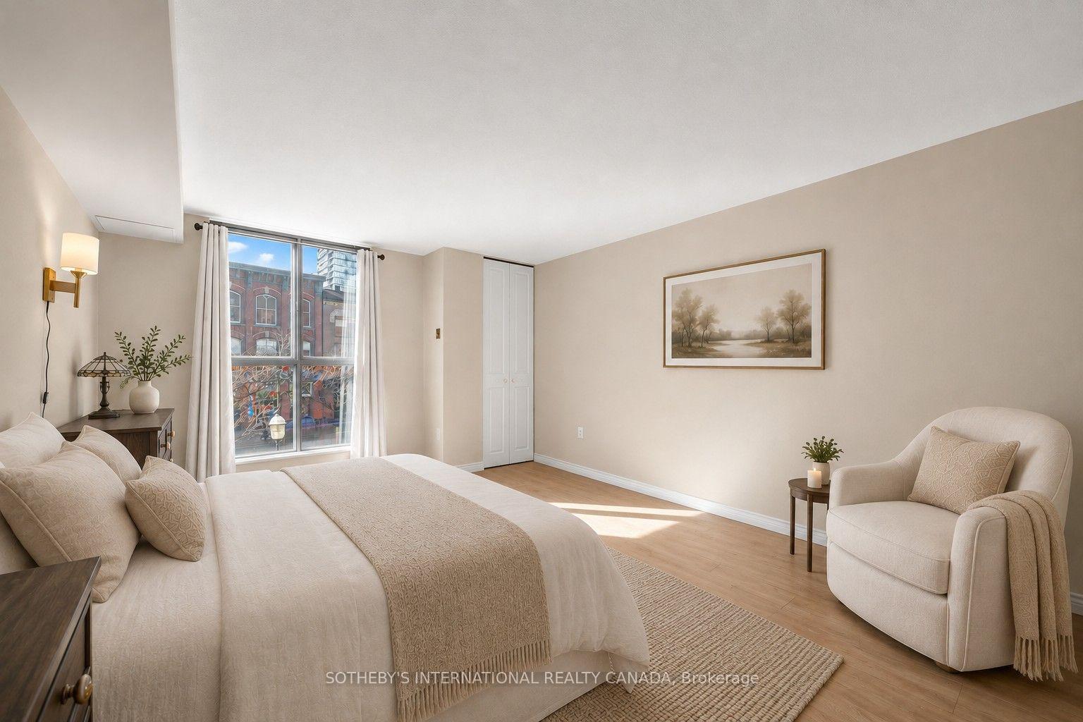 35 Church Street 202, Toronto Unit: 202