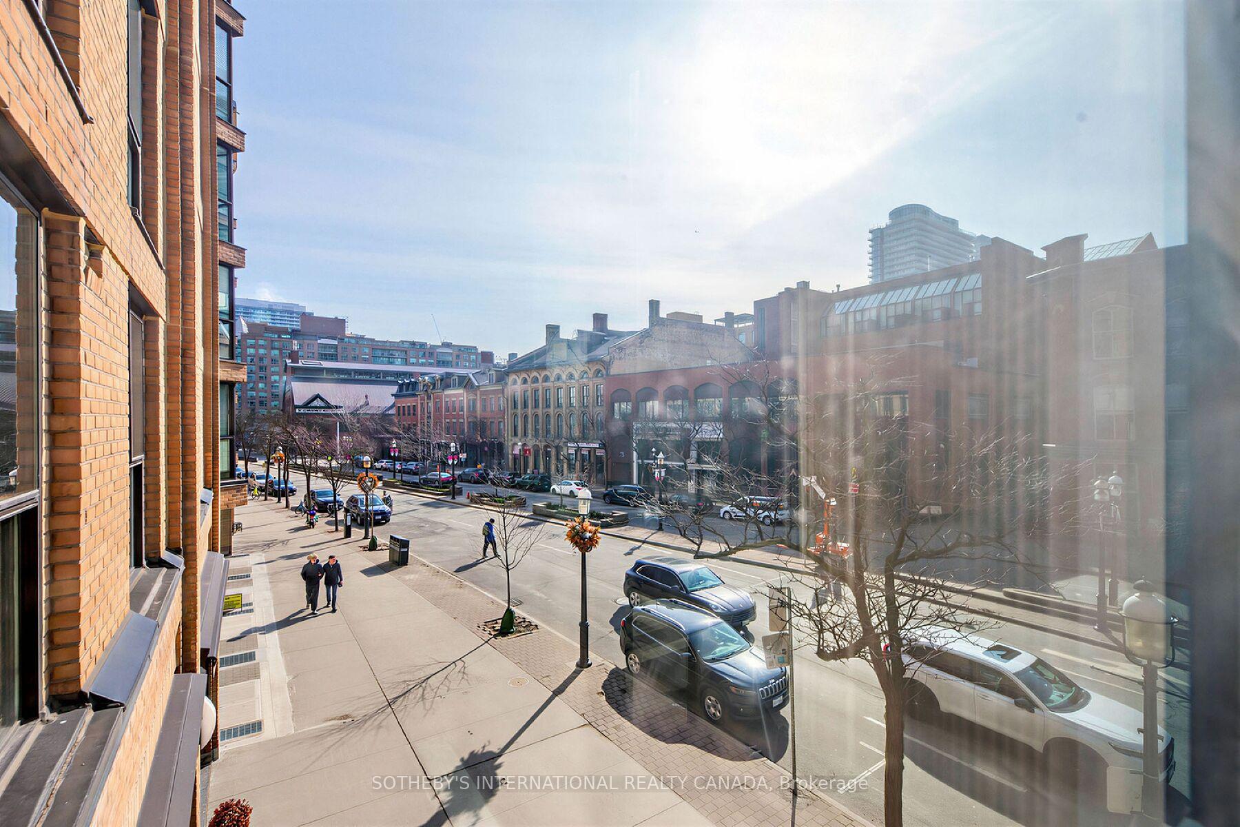 35 Church Street 202, Toronto Unit: 202