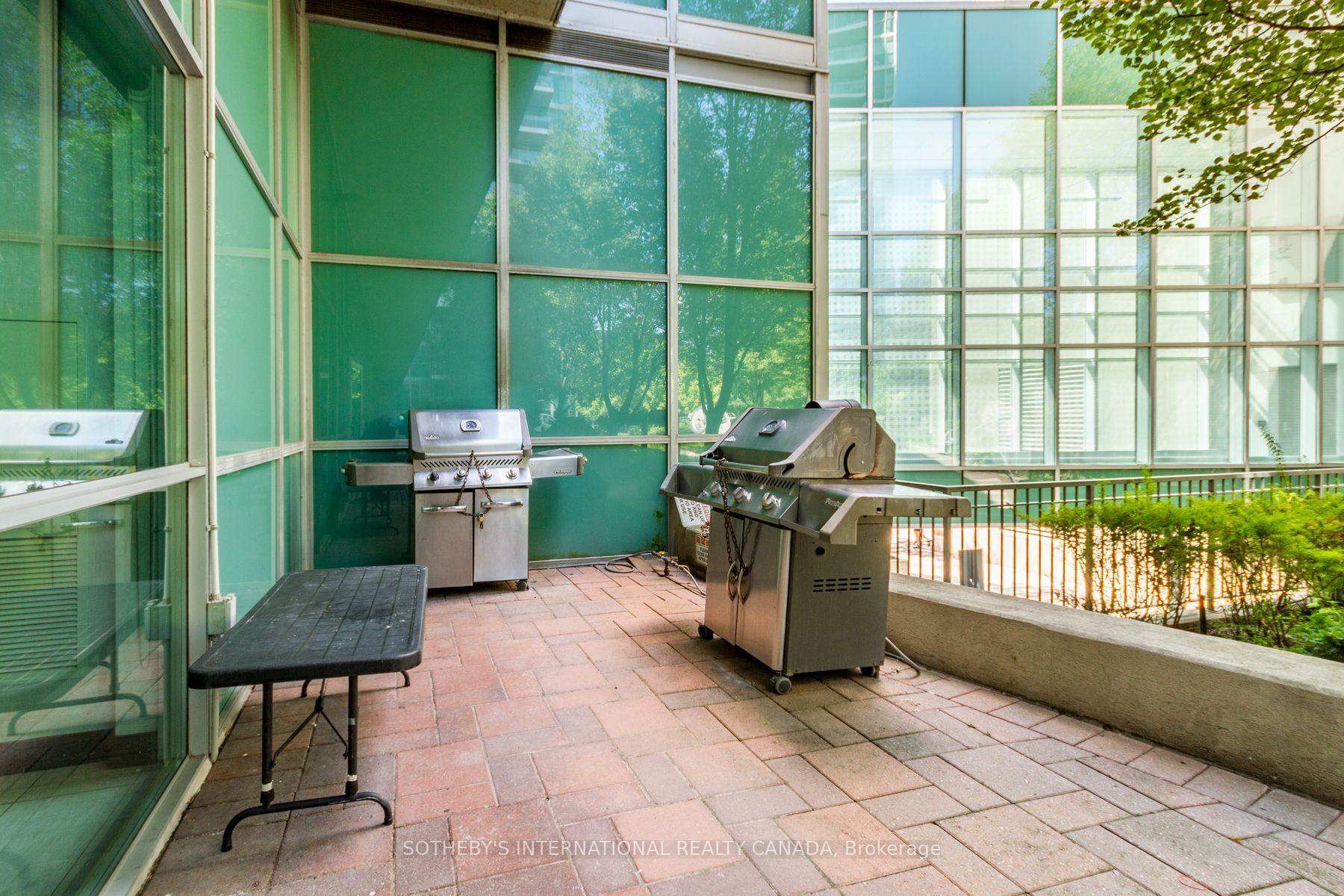 80 Western Battery Road 2402, Toronto Unit: 2402