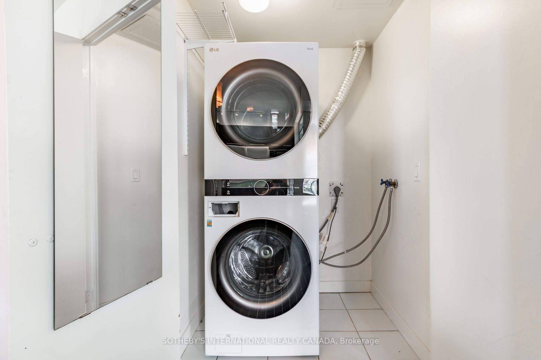 80 Western Battery Road 2402, Toronto Unit: 2402
