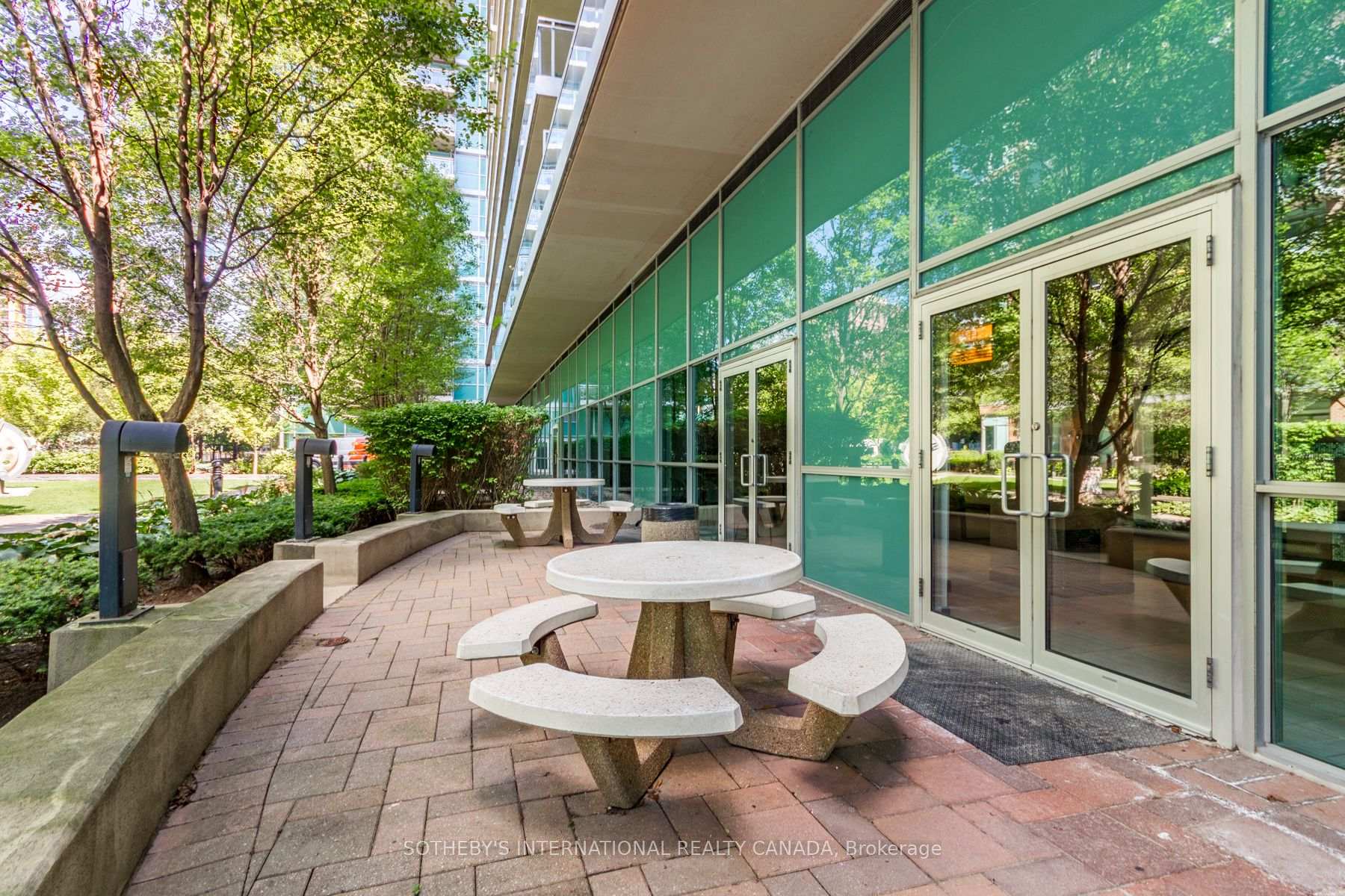 80 Western Battery Road 2402, Toronto Unit: 2402