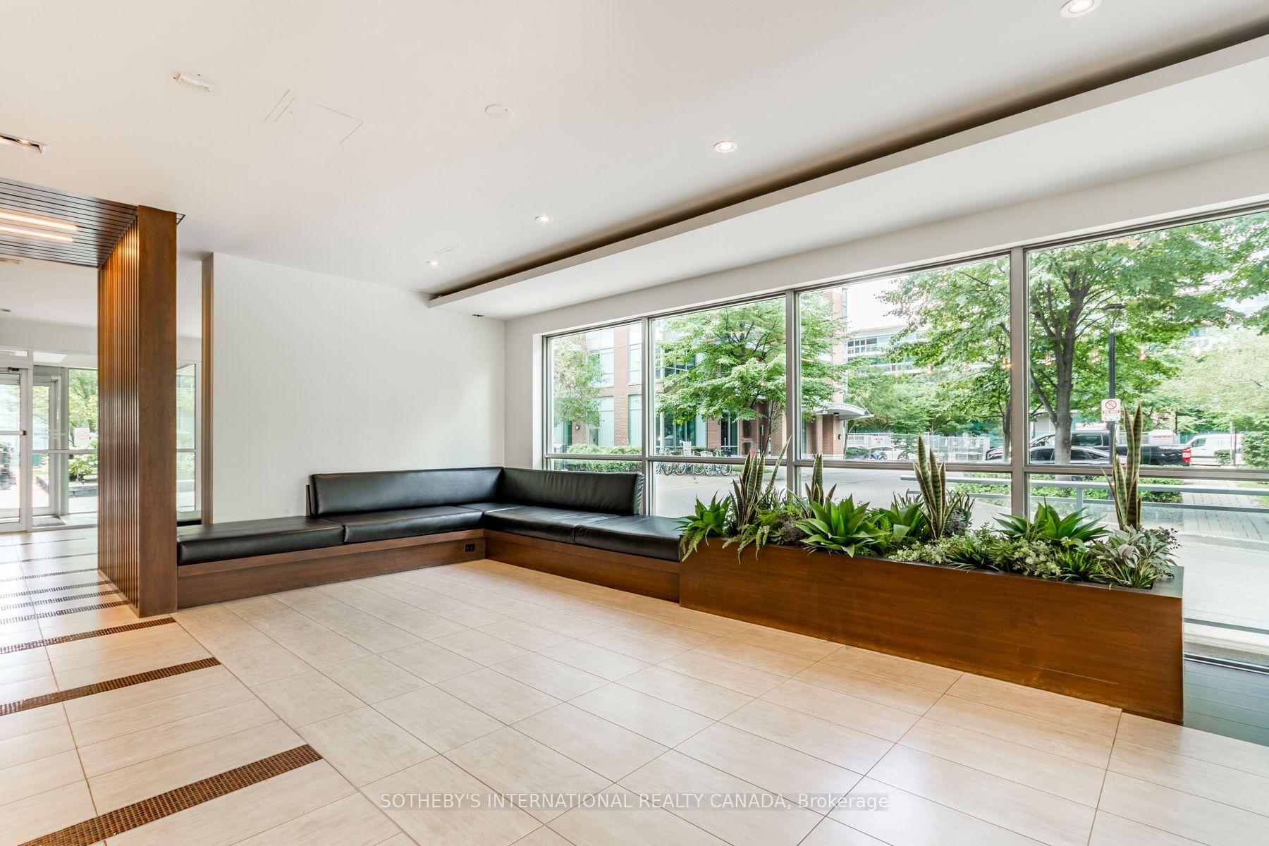 80 Western Battery Road 2402, Toronto Unit: 2402