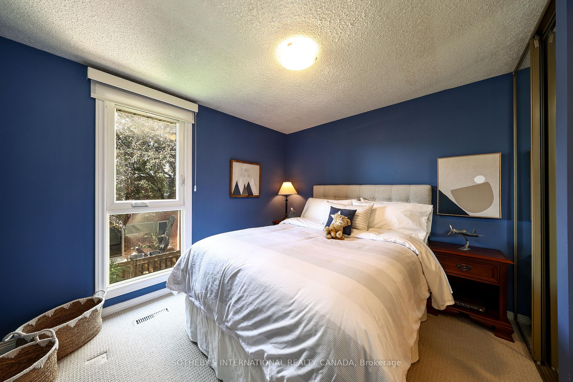 70 Sylvan Valley Way, Toronto