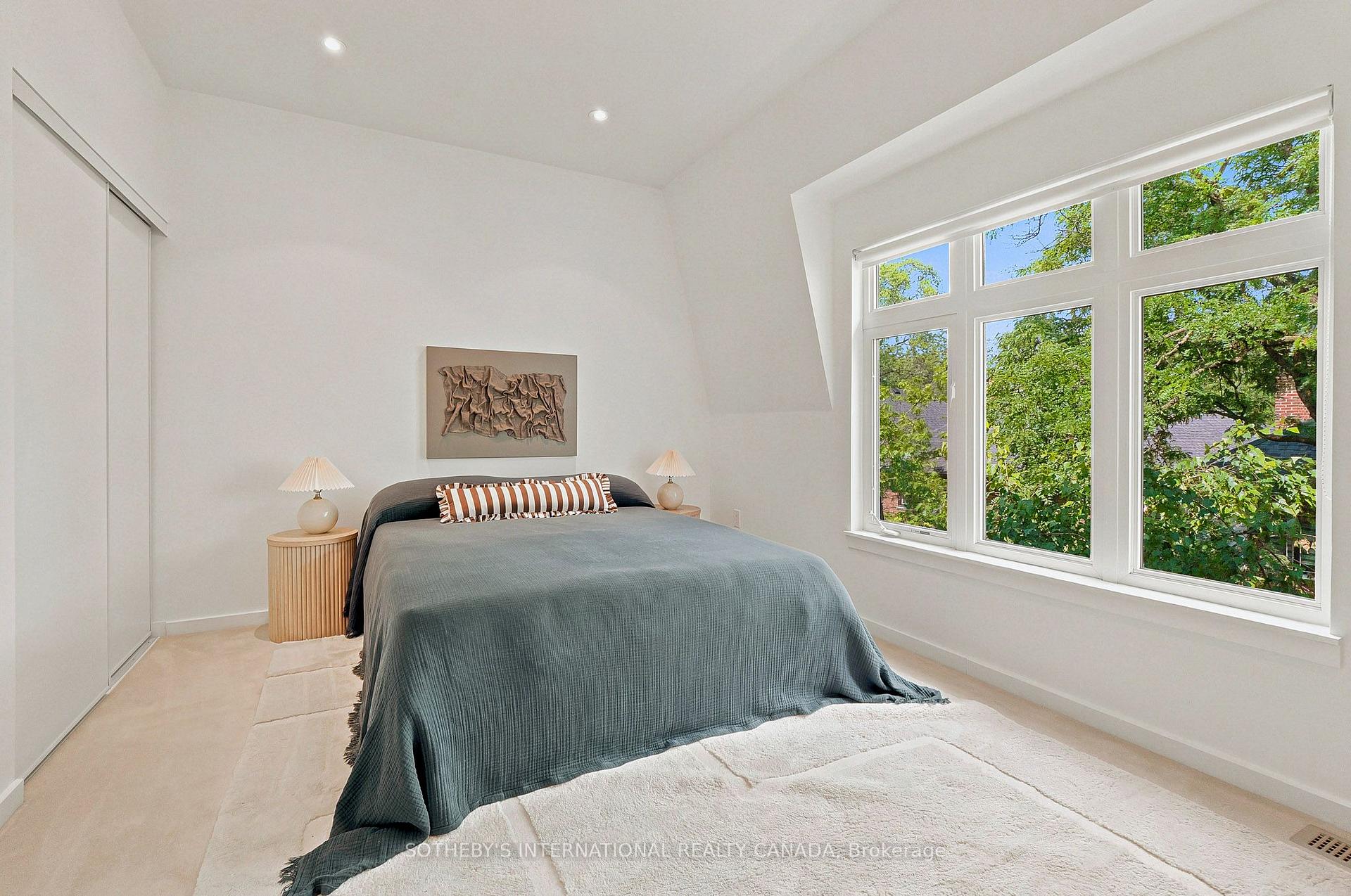 2 Sibelius Lane, Toronto
