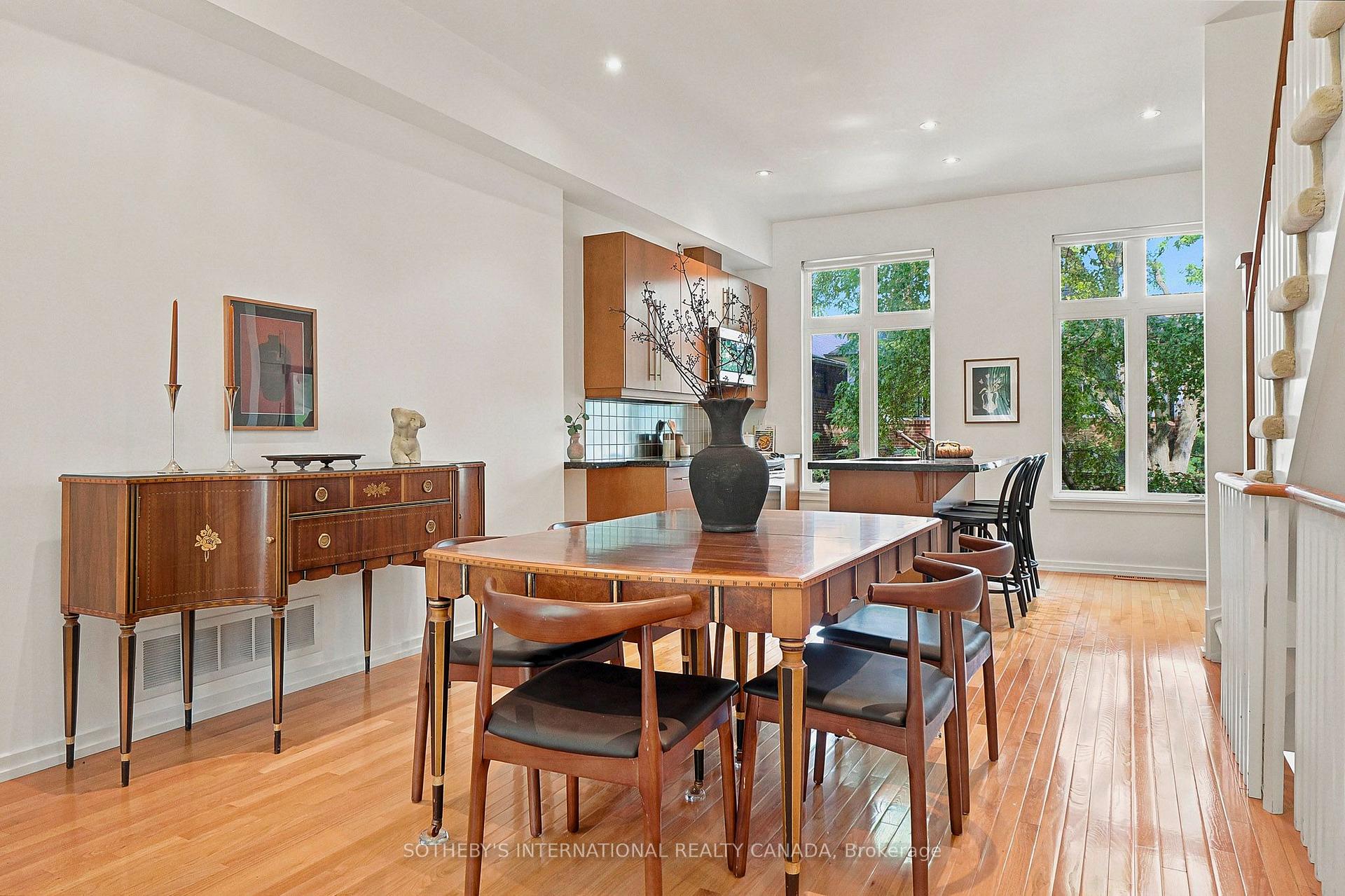 2 Sibelius Lane, Toronto