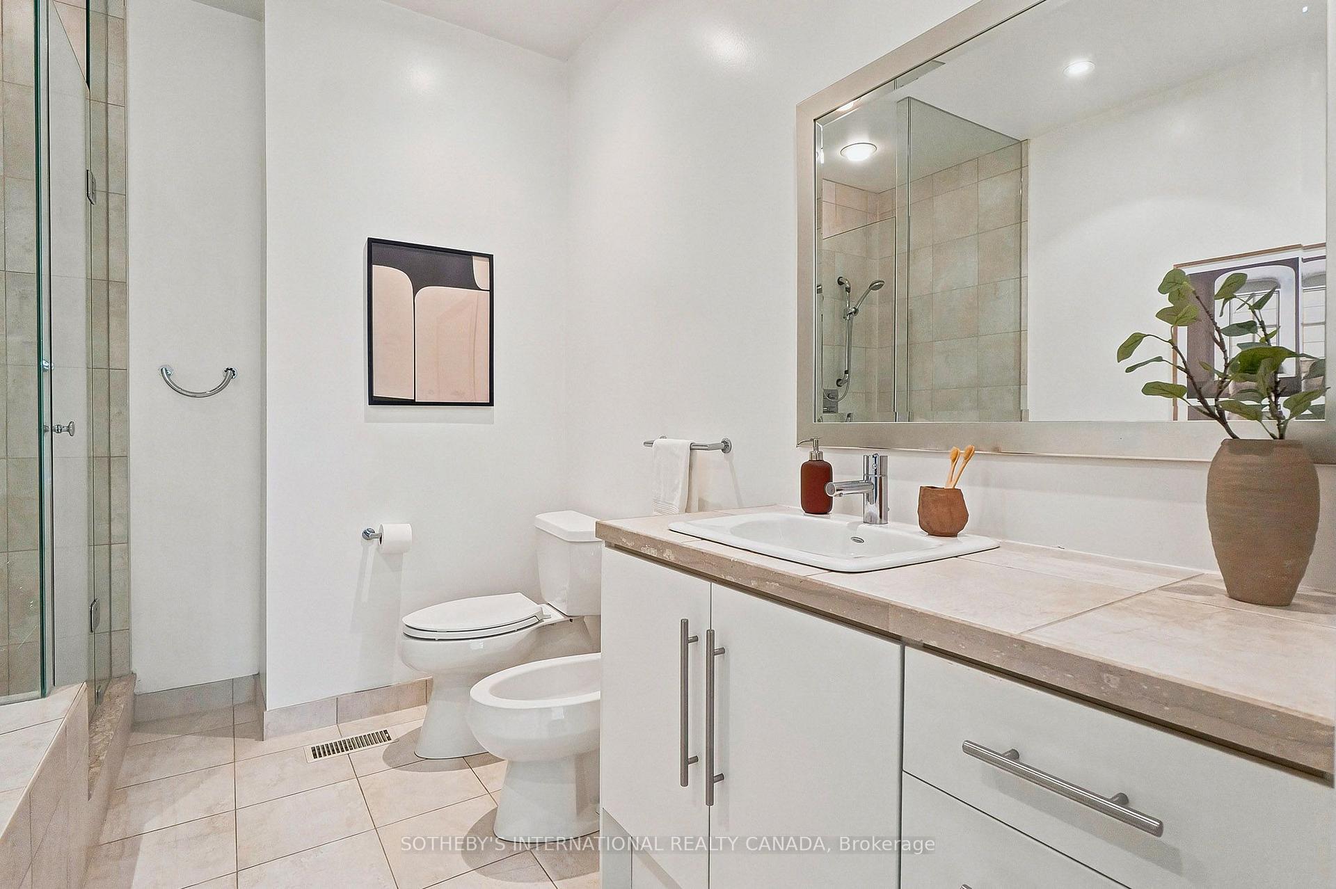 2 Sibelius Lane, Toronto